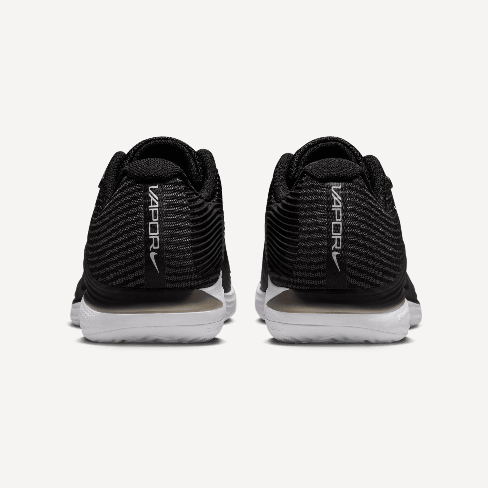 Nike Vapor 12 Men's Clay Court Tennis Shoes