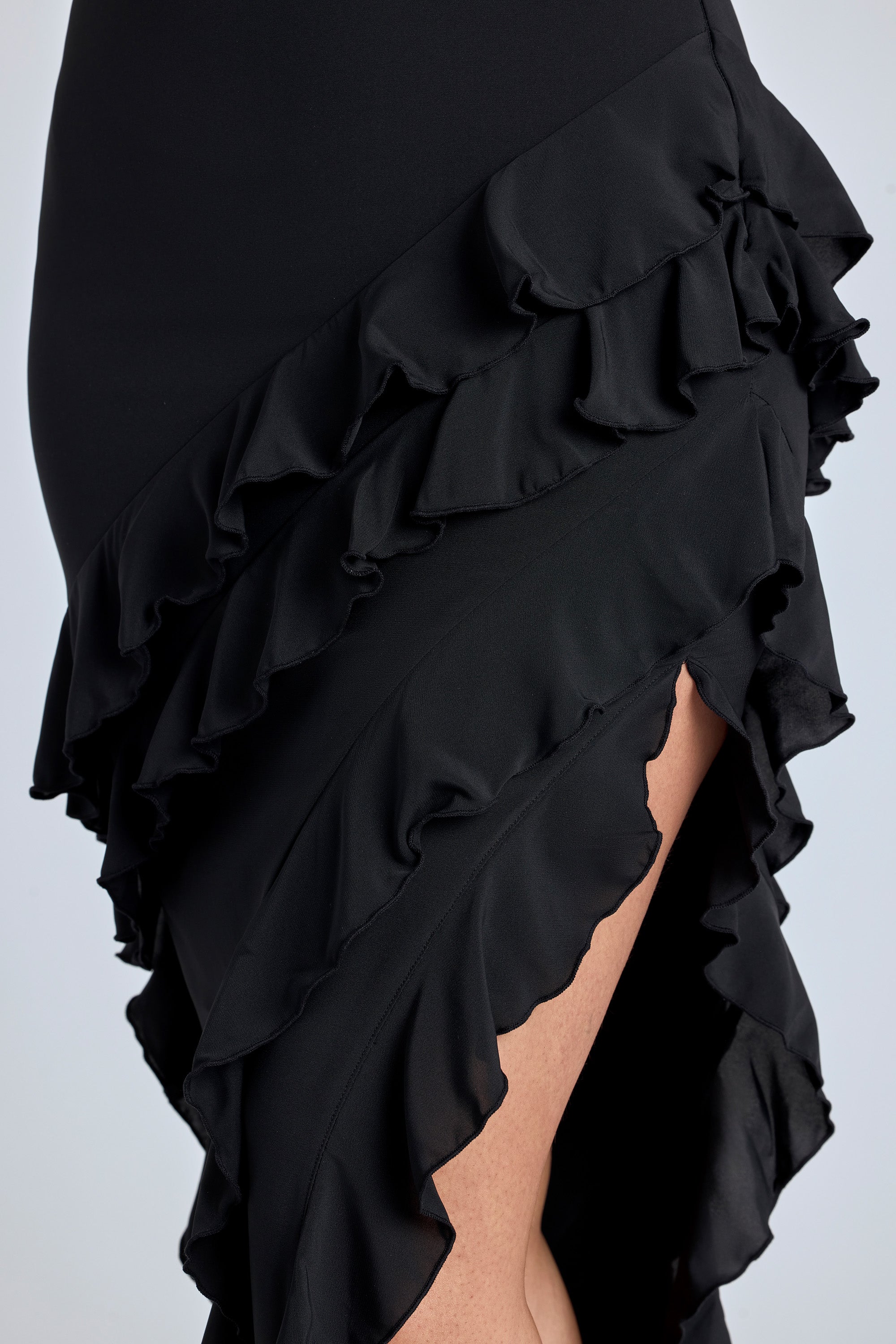 Panelled Ruffle Evening Gown in Black、mySite、solidvoid