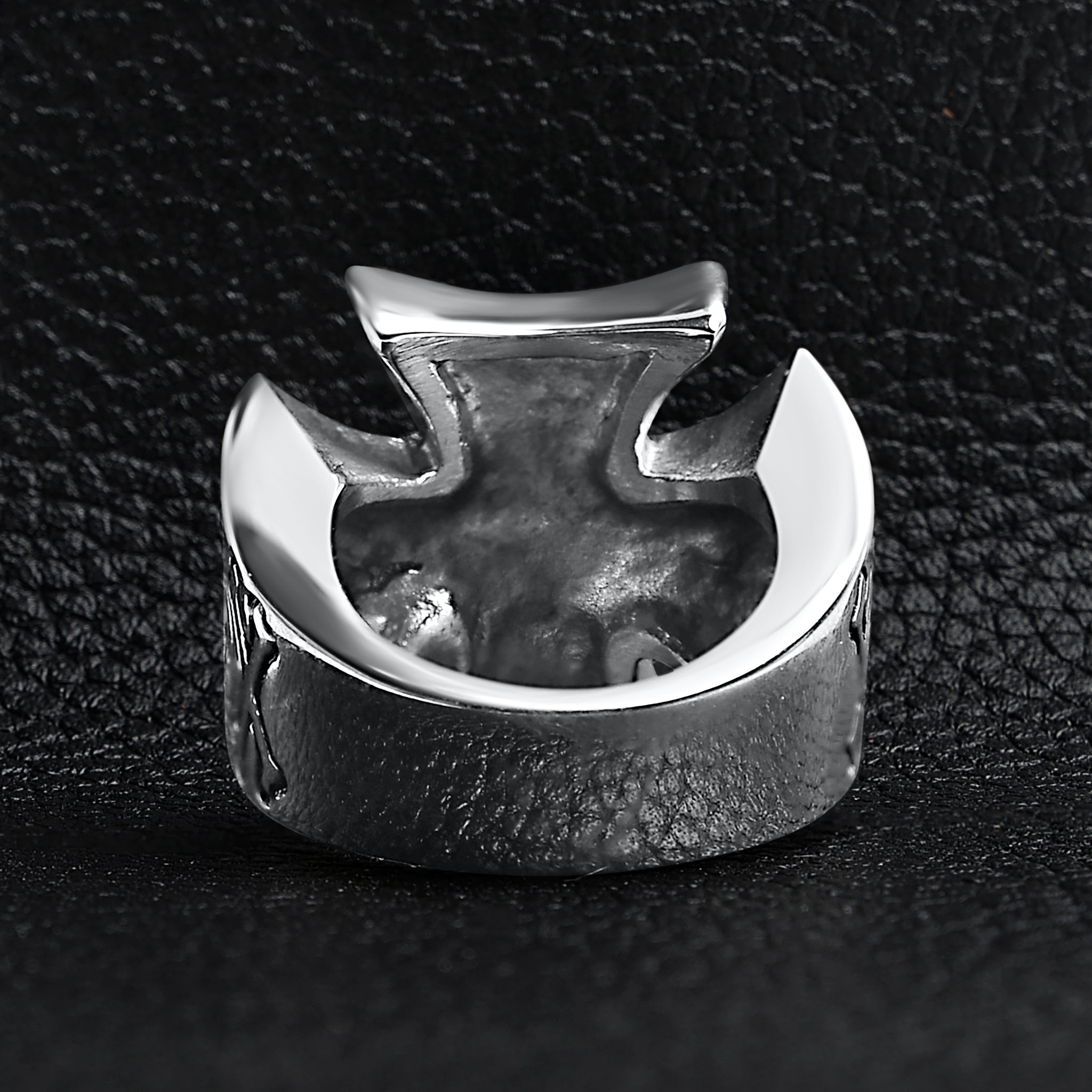 Large 13 Skull In Maltese Cross Stainless Steel Ring / SCR4009、mySite、dreamappss
