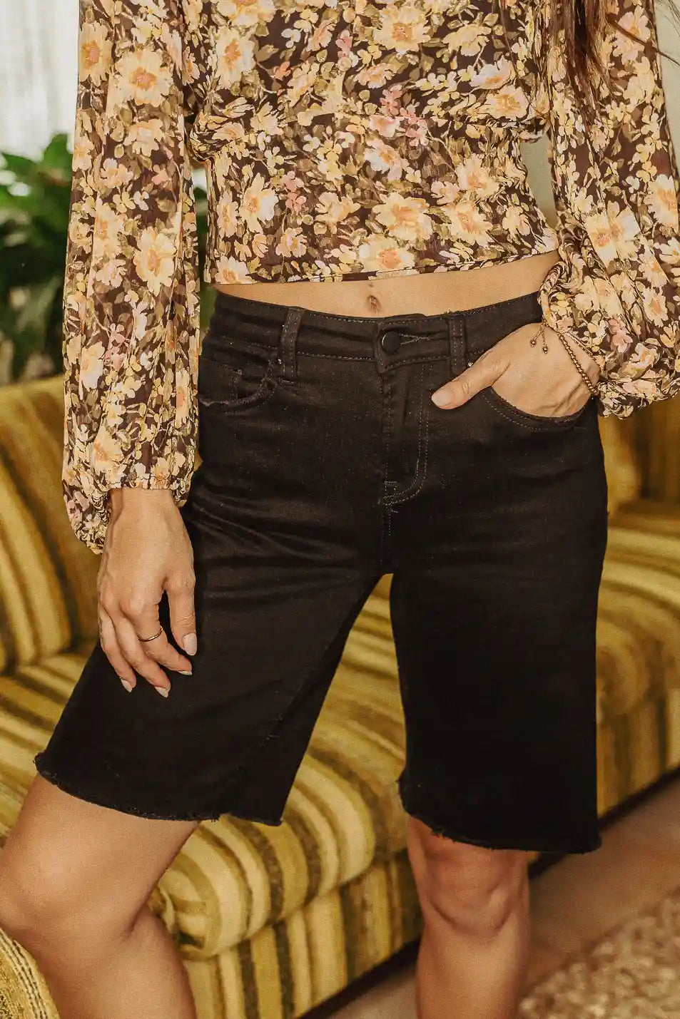  Jesslyn Bermuda Shorts - FINAL SALE、mySite、merchandisen