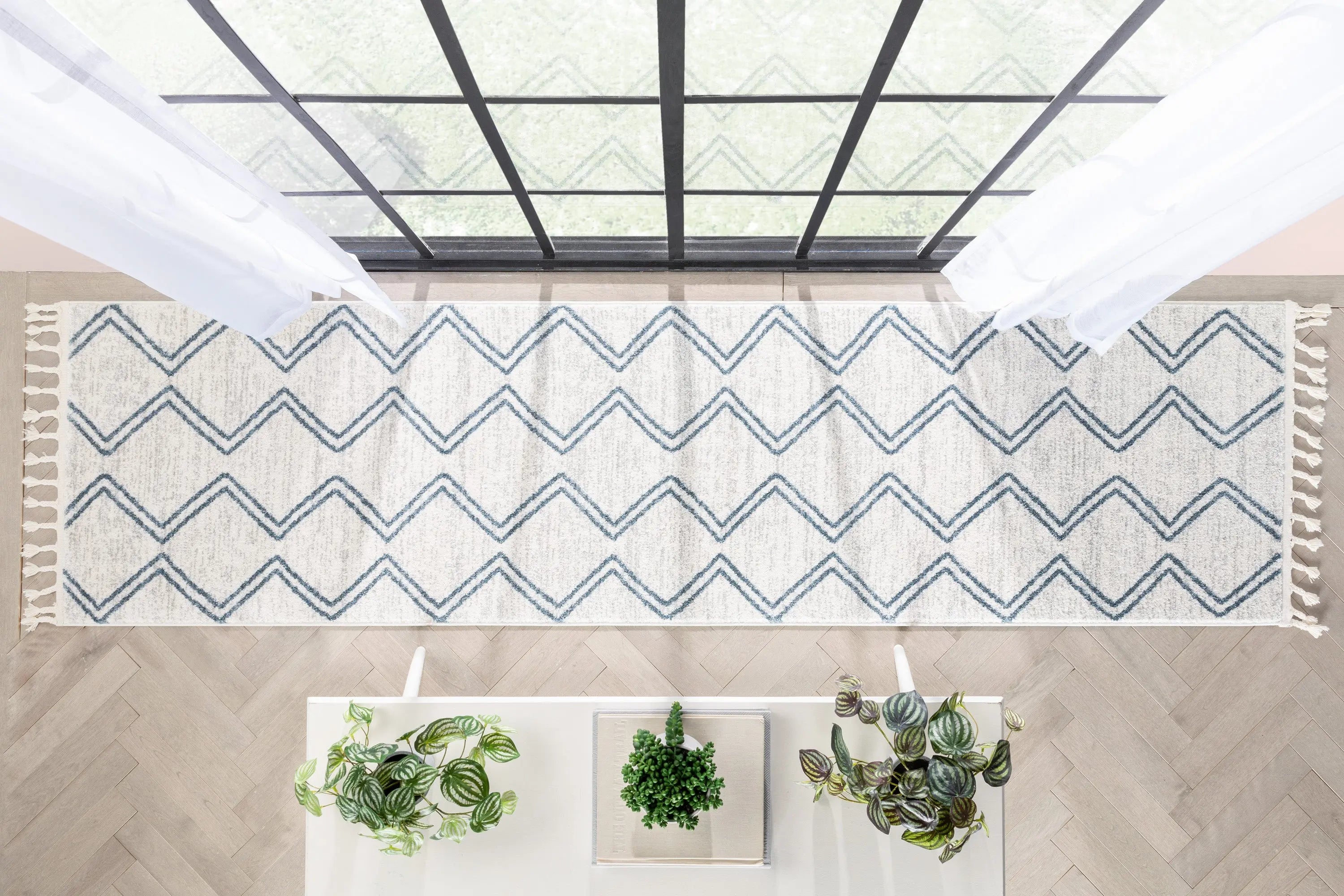 Reeve Modern Chevron Zig-Zag Blue Ivory Kids Rug、mySite、gigharbornorthrealestate