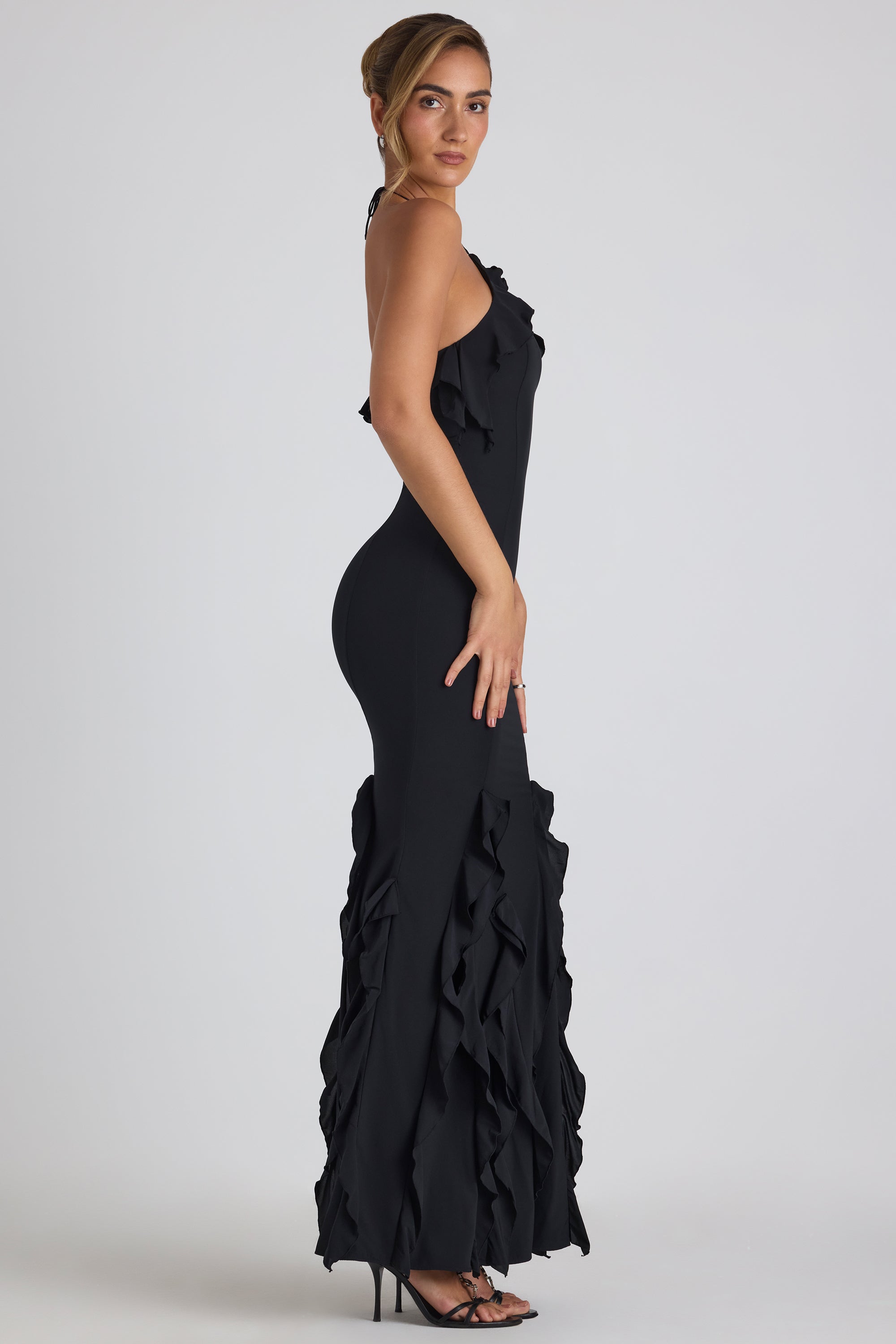 Ruffle-Trim Halterneck Gown in Black、mySite、solidvoid