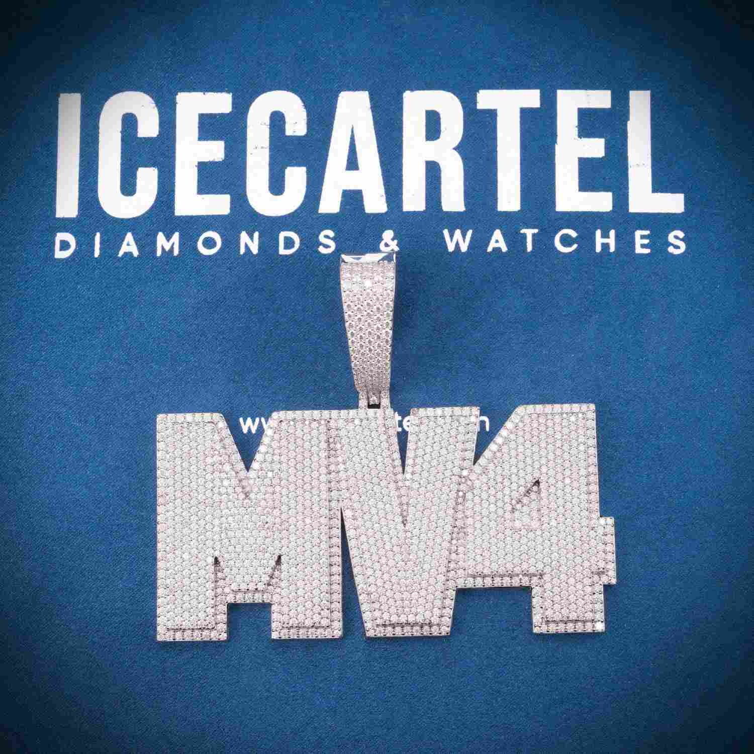 MV4 Custom Moissanite Pendant 14k Gold、mySite、hinf8tx79