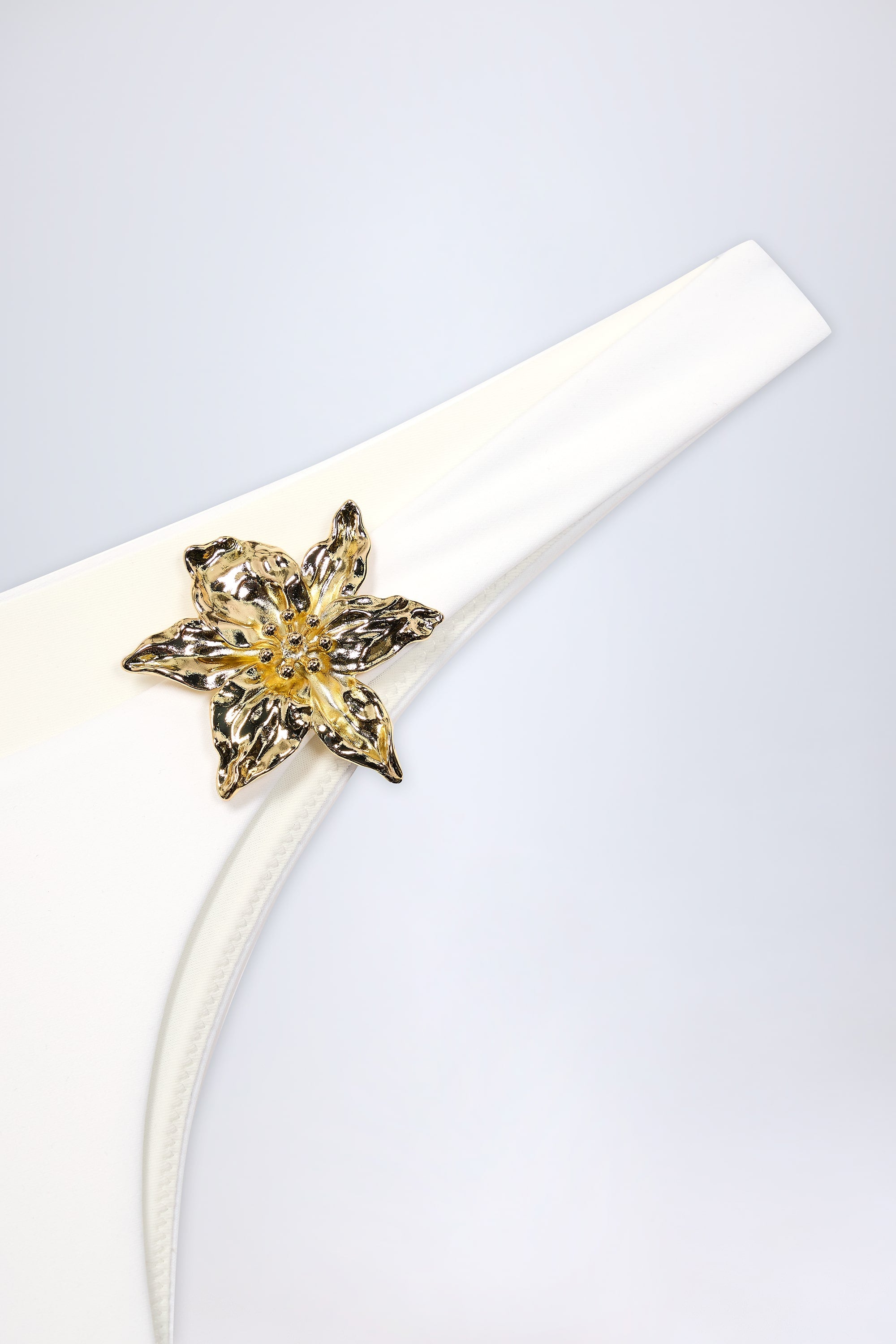  Hardware-Detail Cheeky Bikini Bottoms in White、mySite、sugarbowlscore