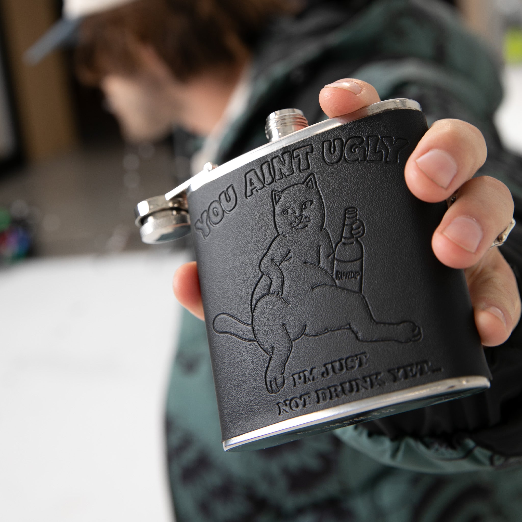  You Ain't Ugly Flask (Black)、mySite、merchandisen