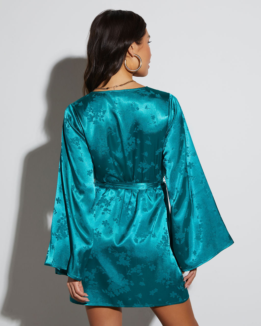 {product_title} - {shop_name}