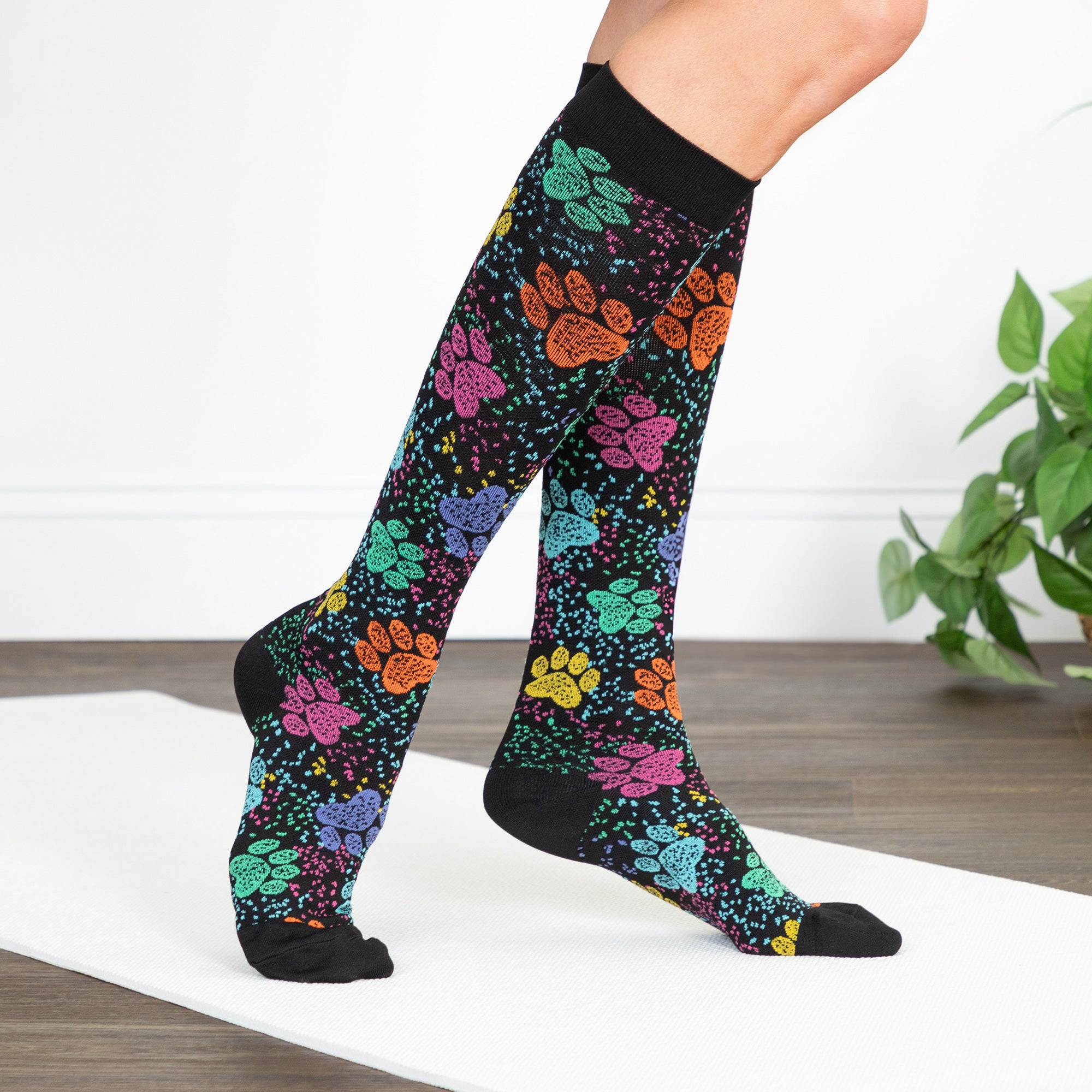Paw Print Compression Socks、mySite、camillekostekn