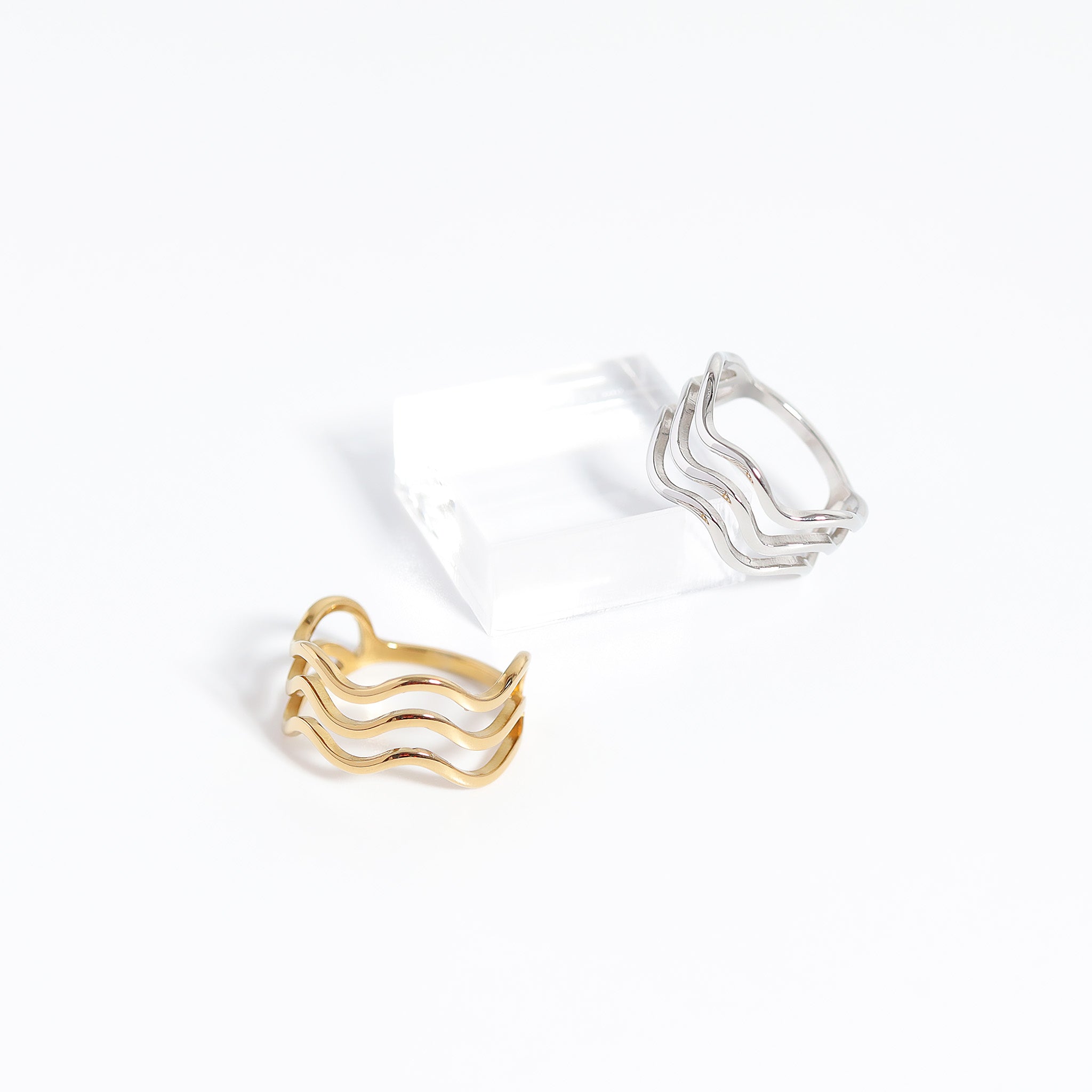 18K Gold PVD Stainless Steel Triple Wave Geometric Ring / KSS0005、mySite、dreamappss