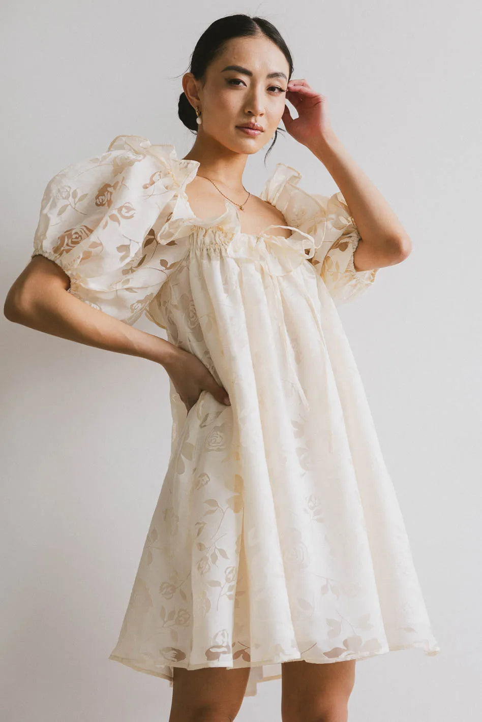 {product_title} - {shop_name}