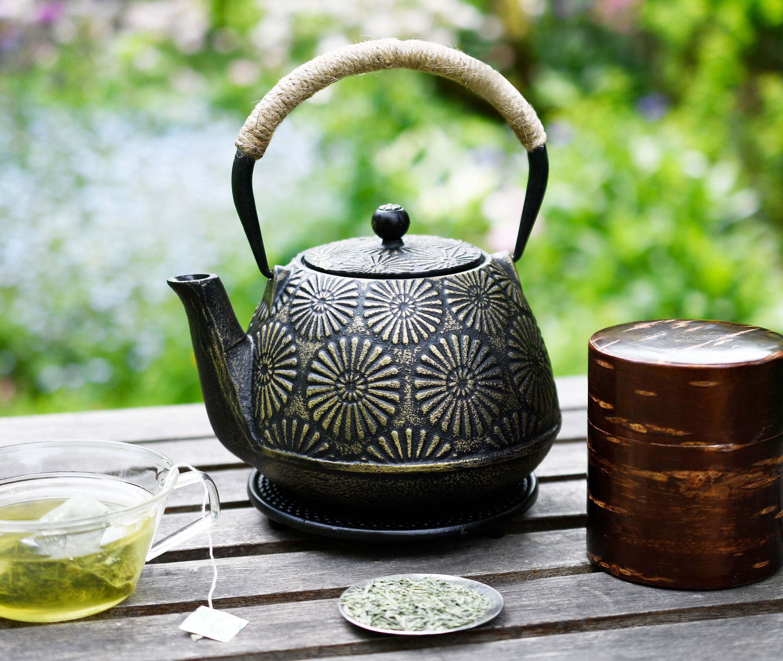 Cast Iron Teapot Chrysanthemum 1.2L、mySite、topwebapps