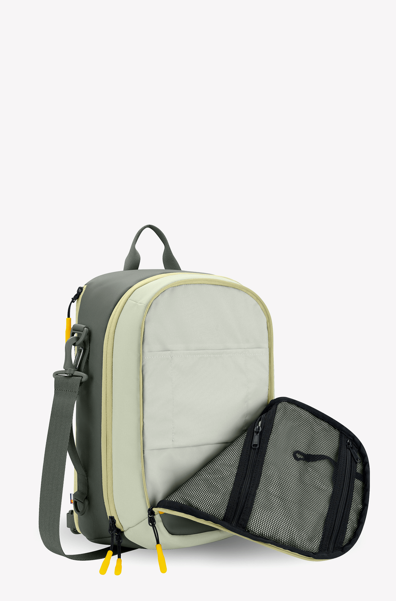 Mia | Travel Pack、mySite、garagedoors4me