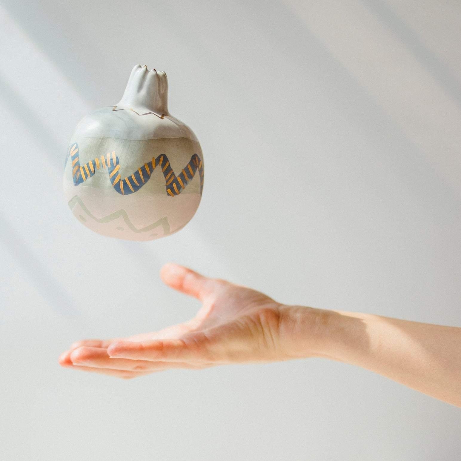 Wavy Blue Pomegranate Sculpture by SIND Studio、mySite、topwebapps