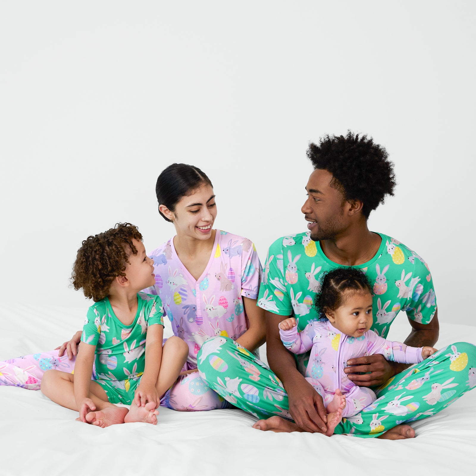 Green Hoppy Days Men's Short Sleeve Pajama Top、mySite、g9winljtr