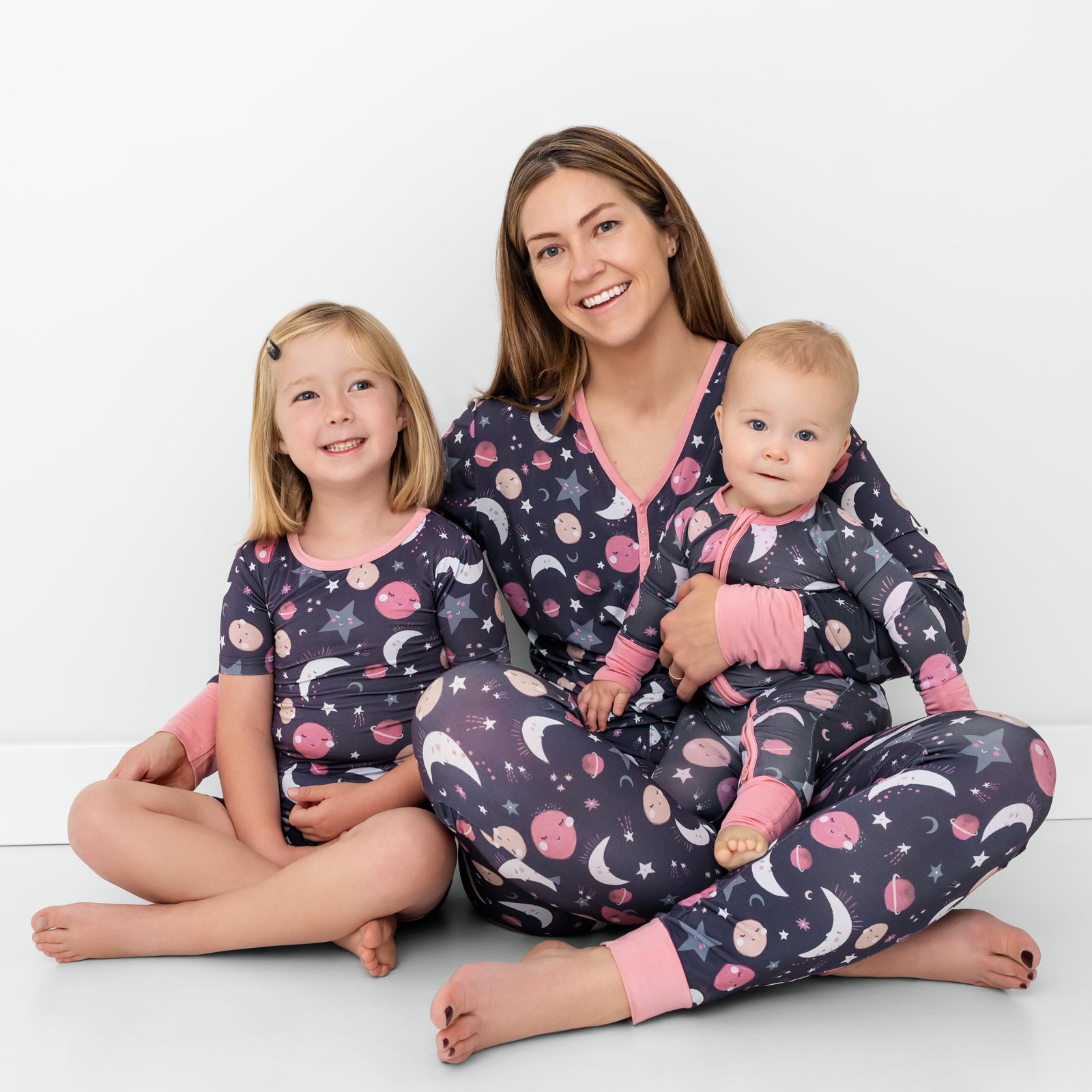  Pink To the Moon & Back Women's Pajama Pants、mySite、layawaytickets