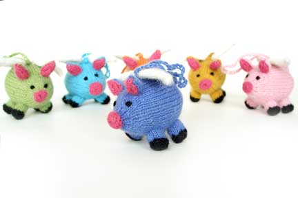 Flying Pig Ornament Handknit in Peru、mySite、g9winljtr