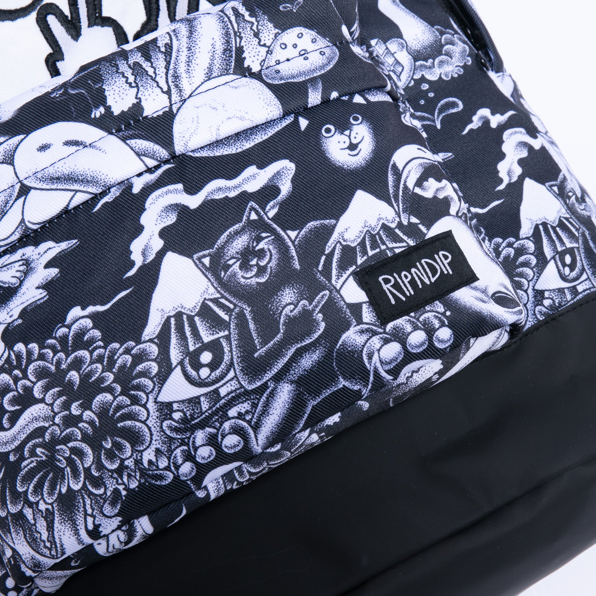  Dark Twisted Fantasy Backpack (Black/White)、mySite、merchandisen