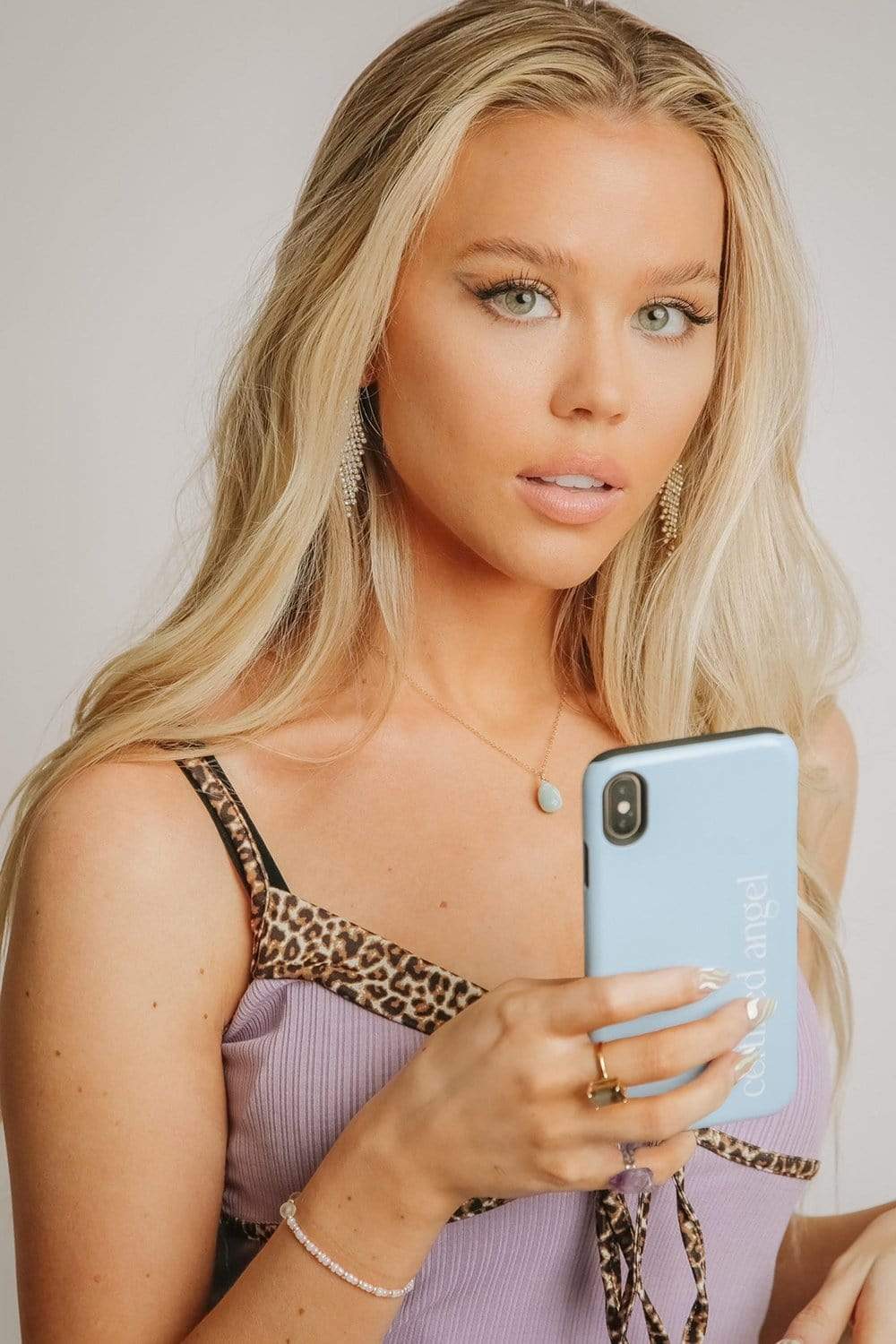 {product_title} - {shop_name}