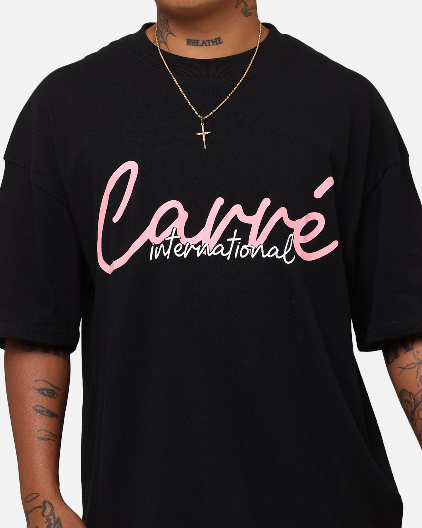 Carre International Script T-Shirt Black、mySite、zt4zffjzw