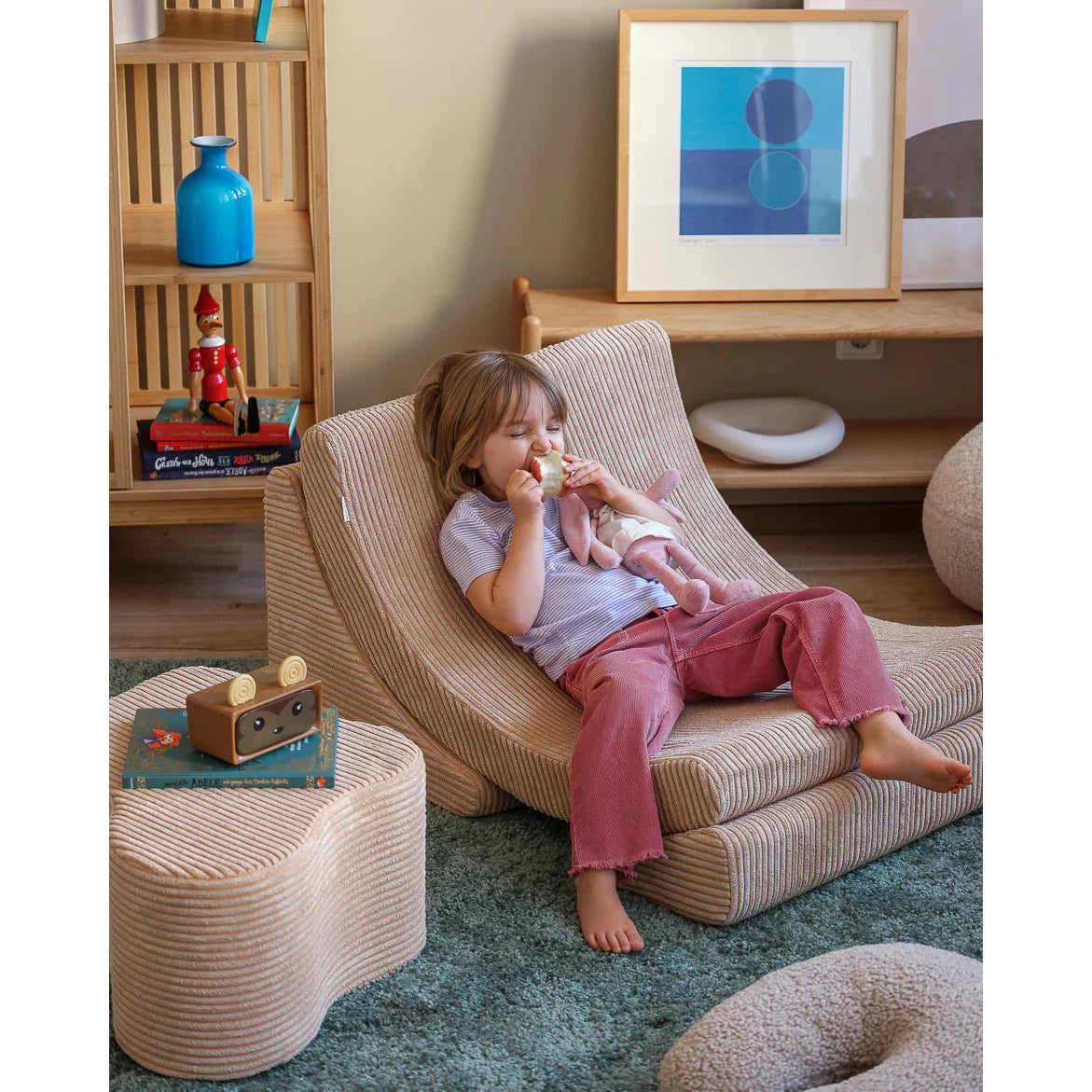 Brown Sugar Moon Chair、mySite、gigharbornorthrealestate