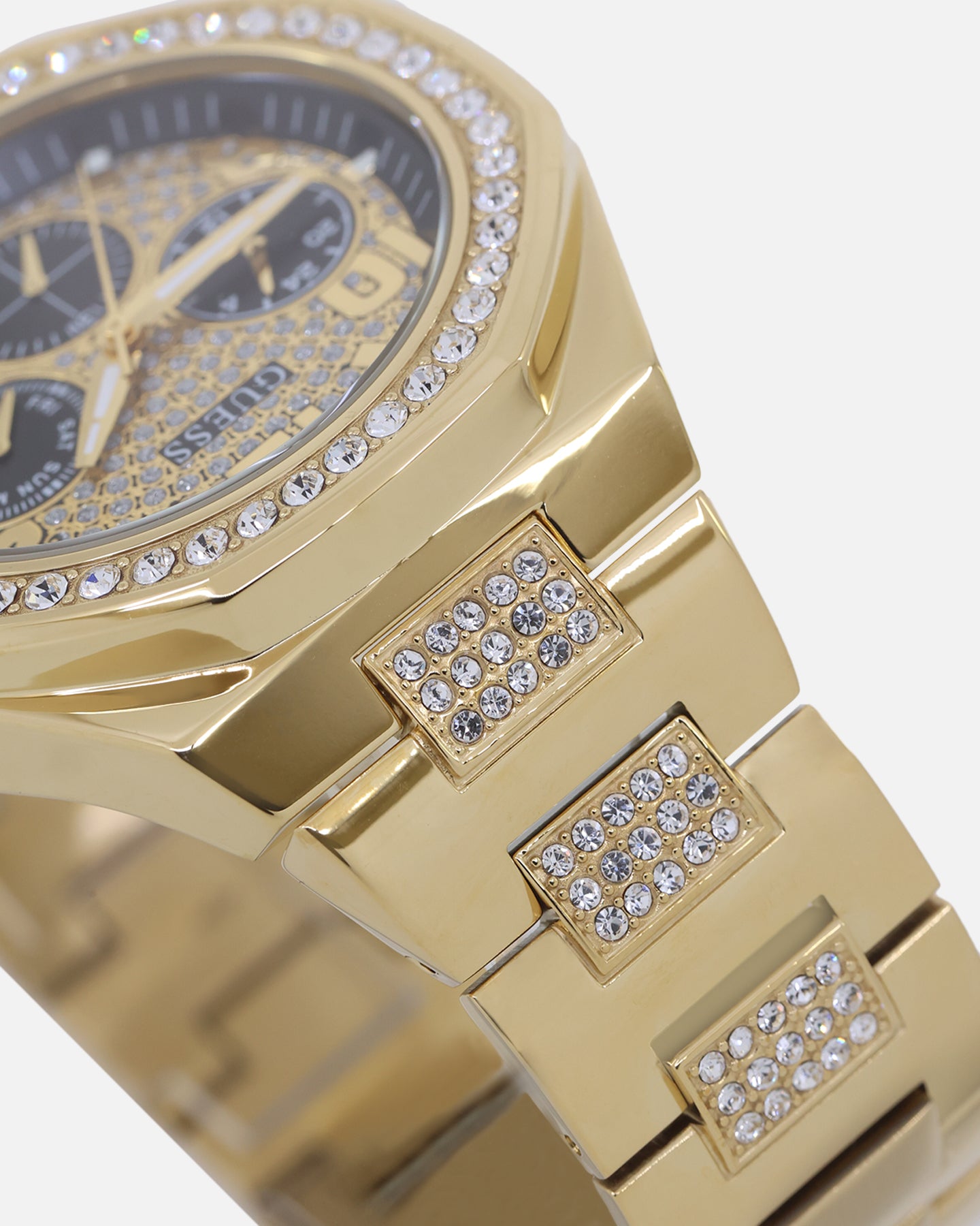 {product_title} - {shop_name}