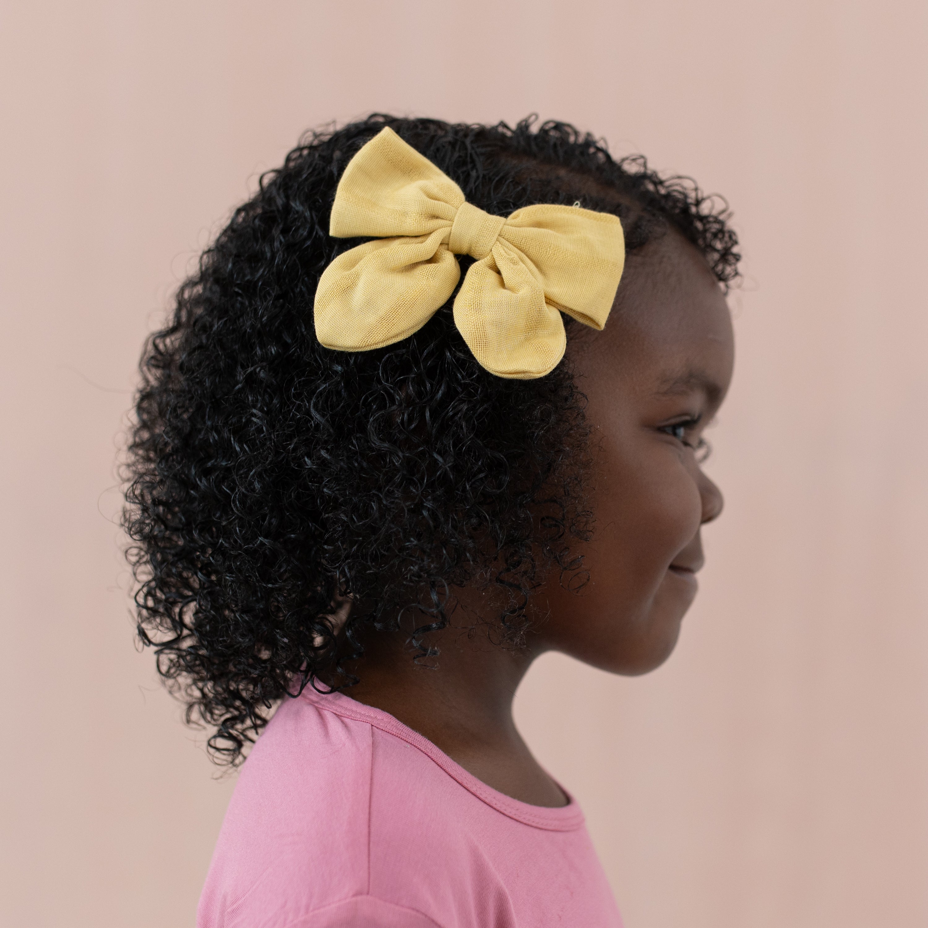  Bamboo Muslin Alligator Clip Bow in Sandcastle、mySite、layawaytickets
