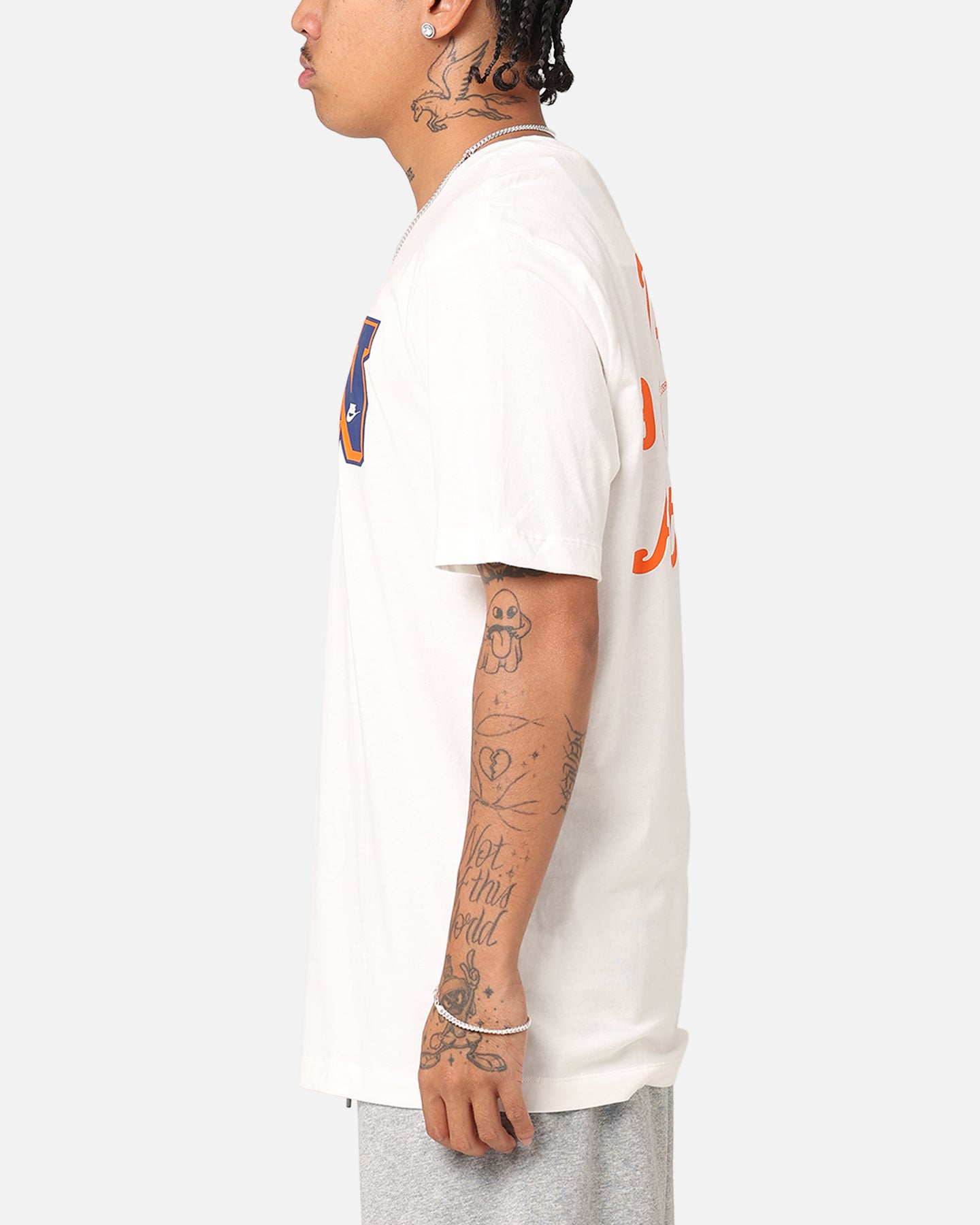 Nike Sportswear Club Essential T-Shirt Sail、mySite、zt4zffjzw