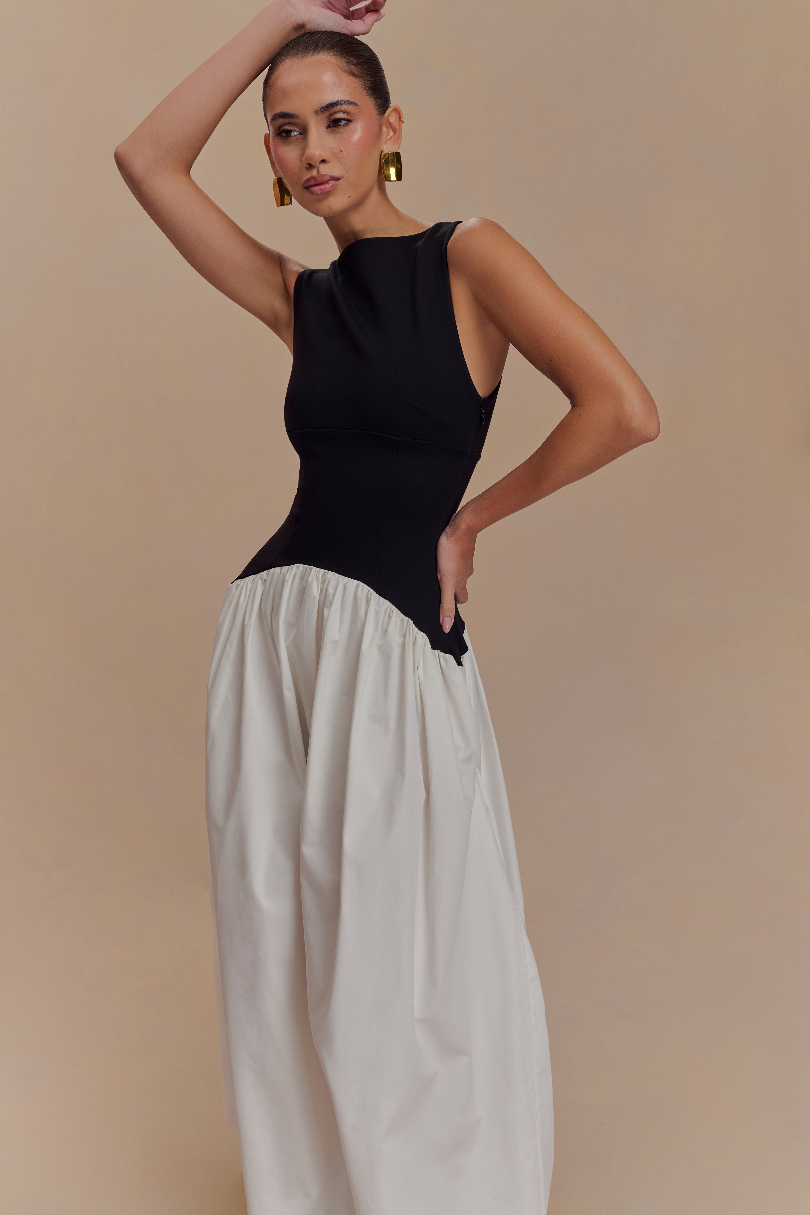 Acacia Contrast Sleeveless Maxi Dress - Black/White、mySite、solidvoid