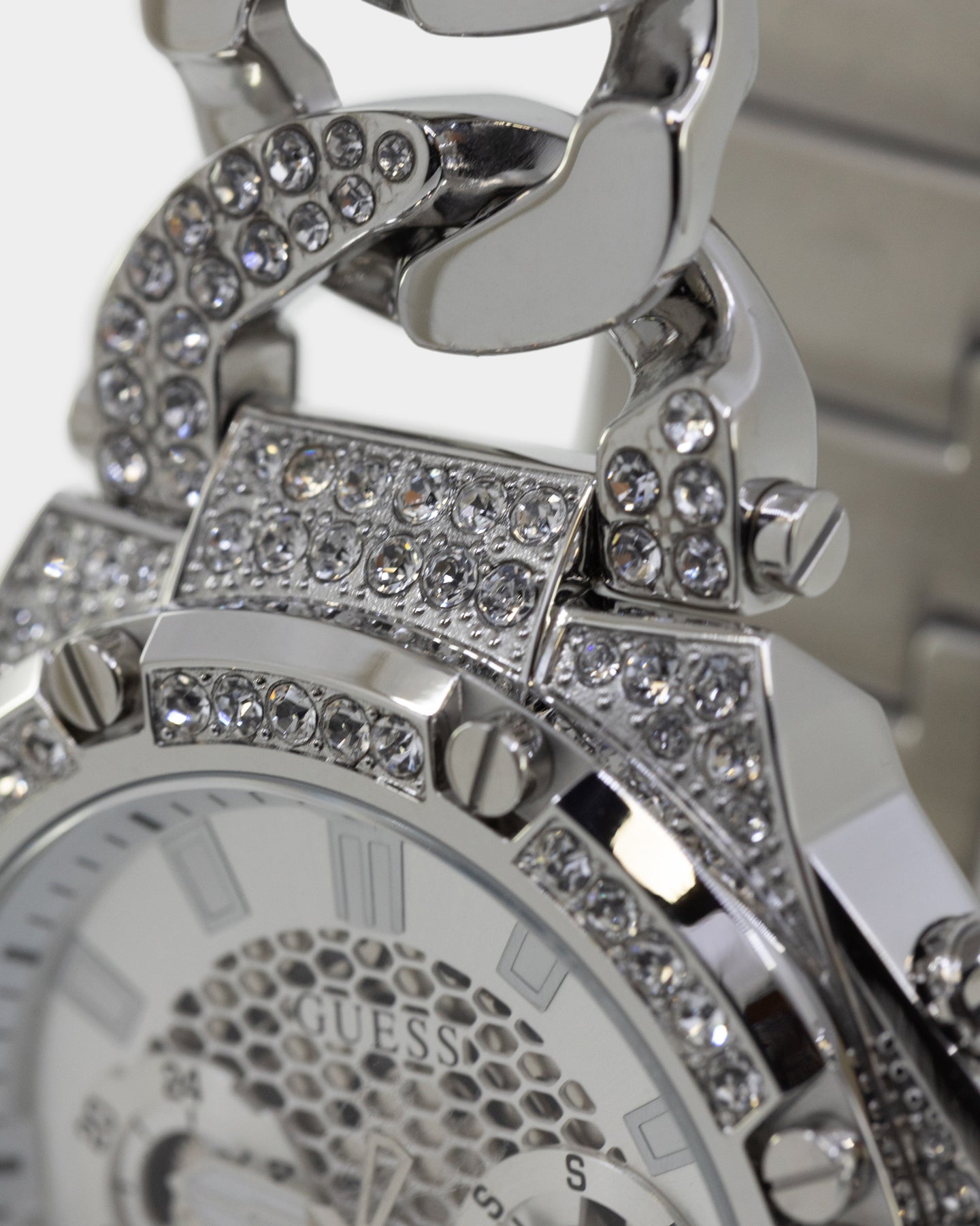 {product_title} - {shop_name}