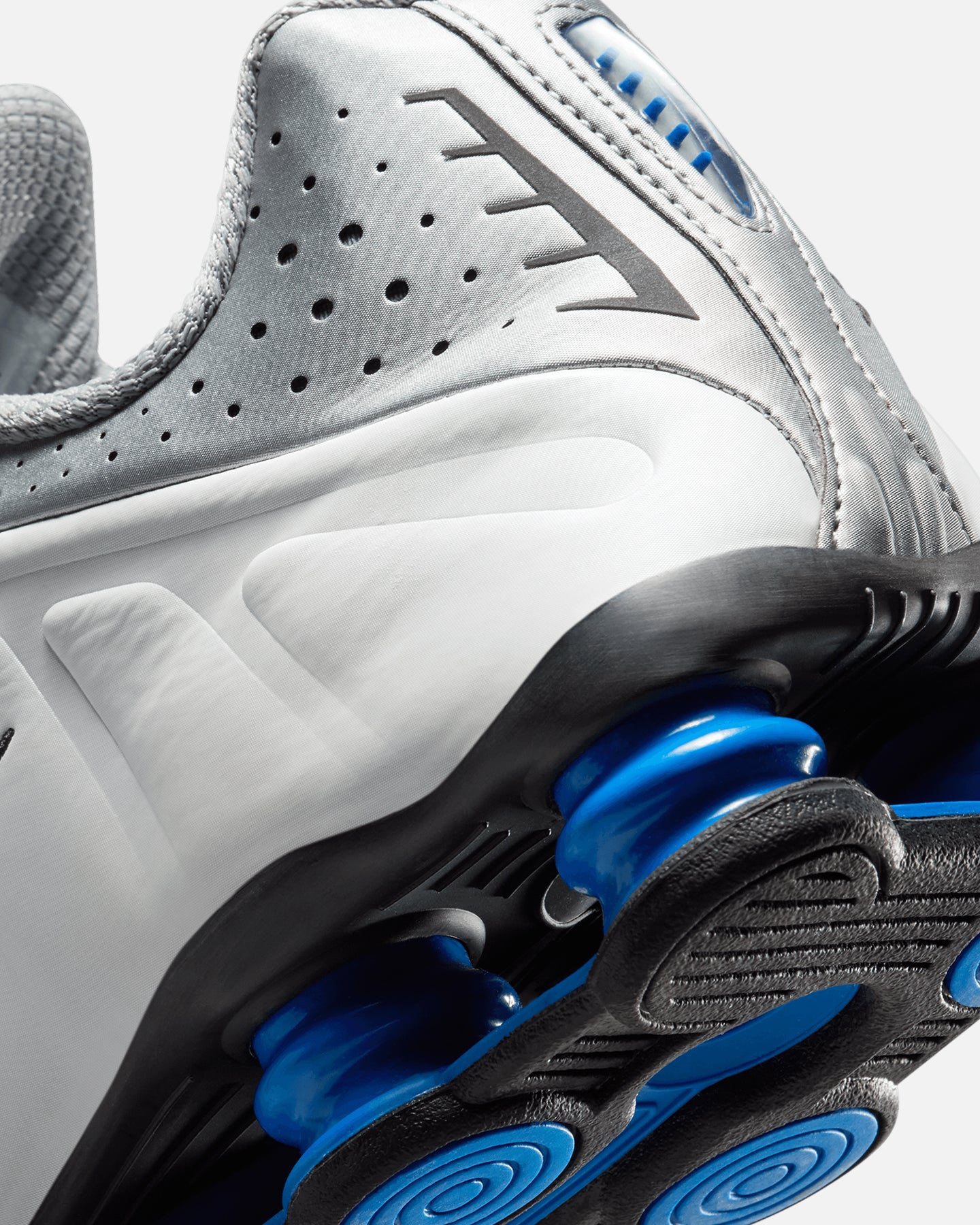 Nike Shox R4 White/Metallic、mySite、zt4zffjzw