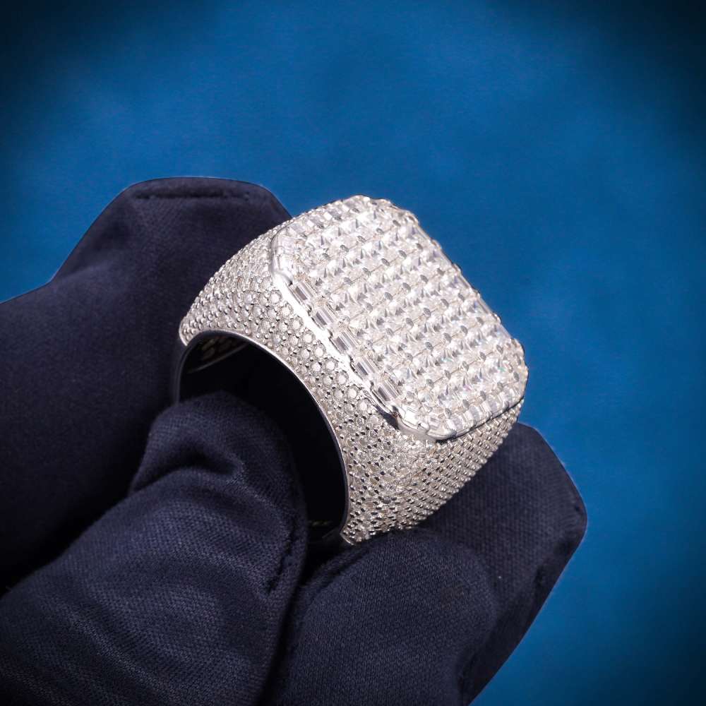 Moissanite 8-Row Princess Cut Ring 14K White Gold、mySite、hinf8tx79