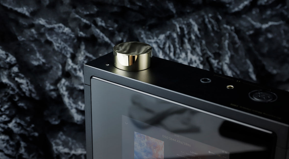 Headphone-Zone-Shanling-EM5
