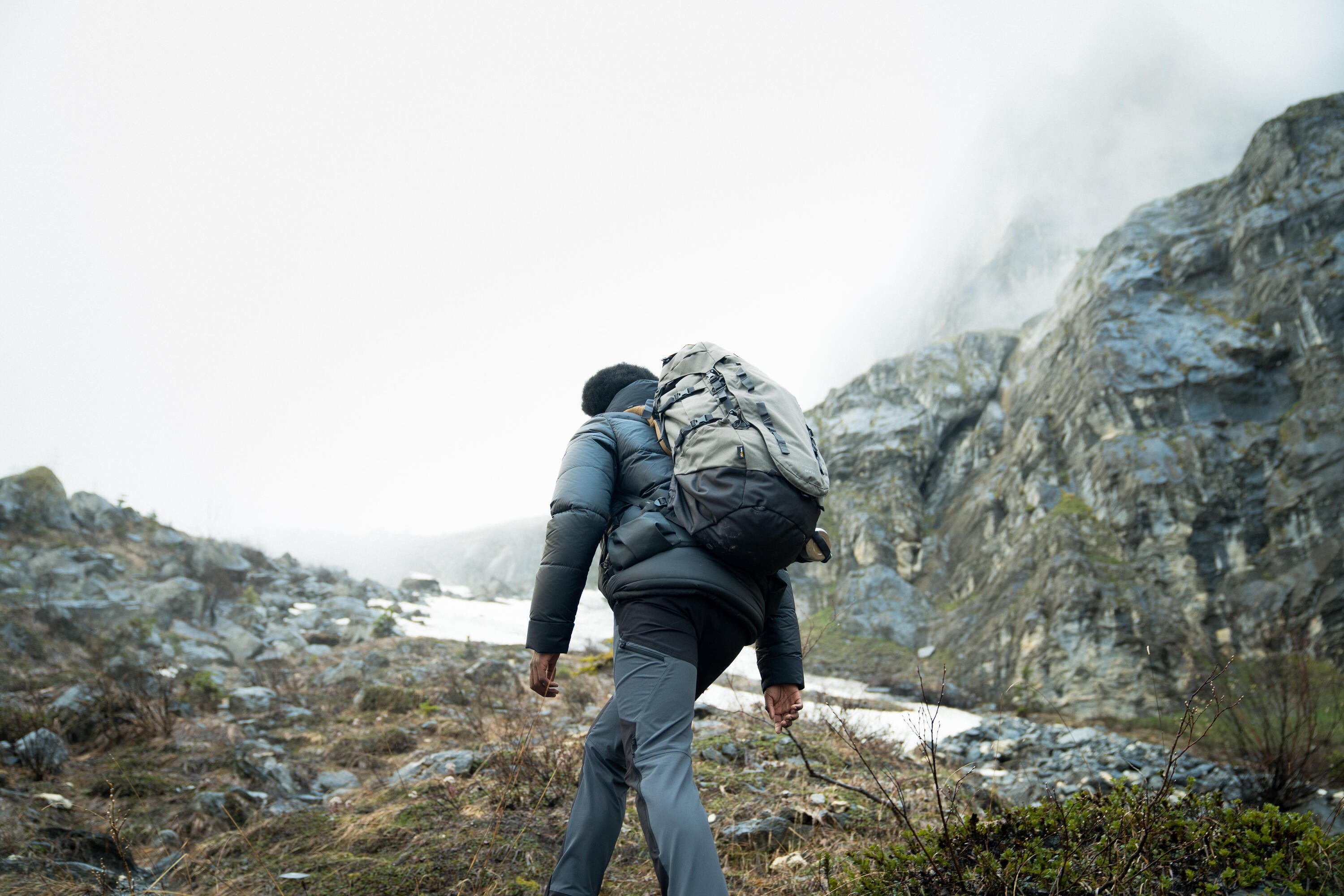 Forclaz Men's MT900 Symbium2 50+10 L Backpacking Pack