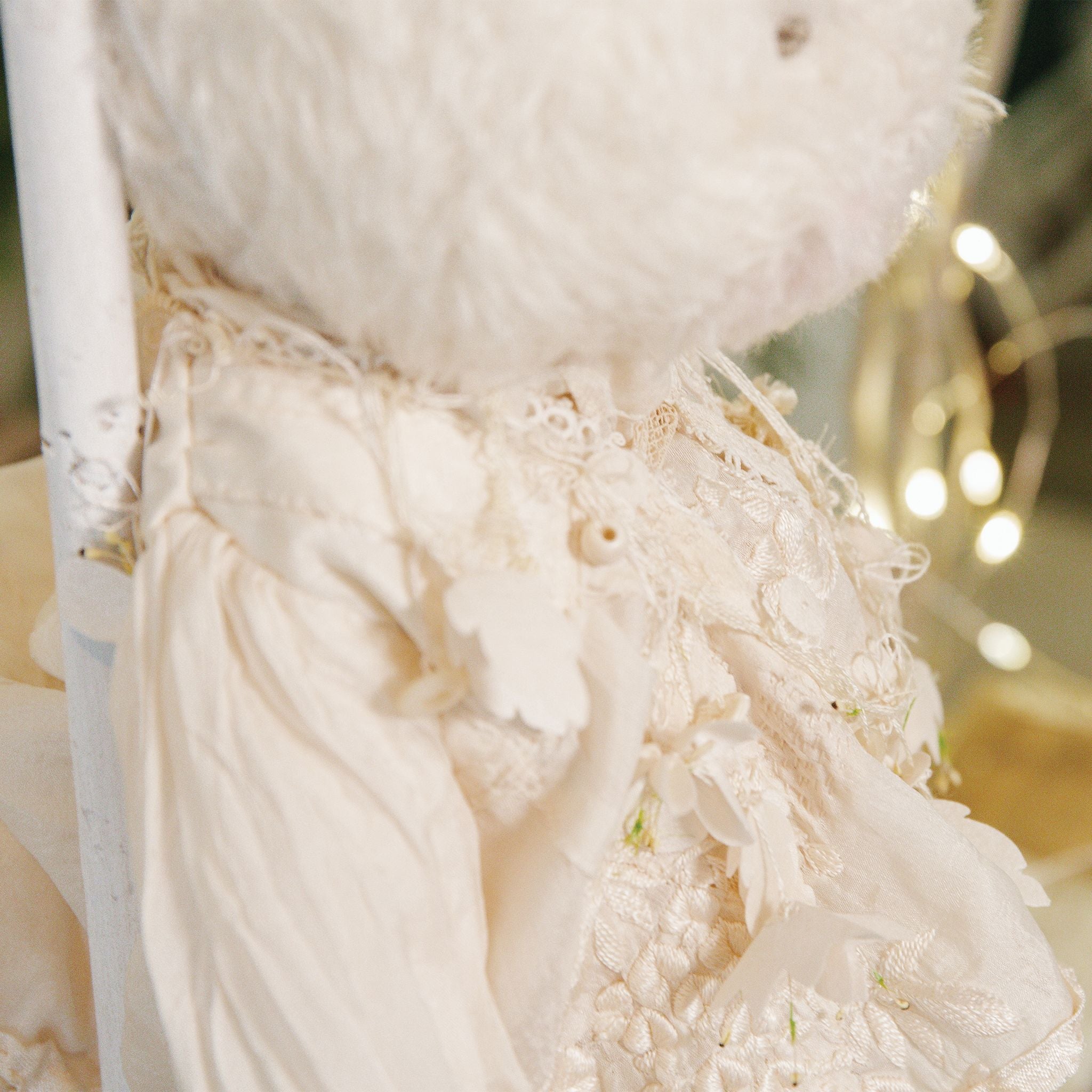 RETIRED - Hutch Studio - Della Delicate - Hand-Crafted Cream Mohair Bunny、mySite、g9winljtr