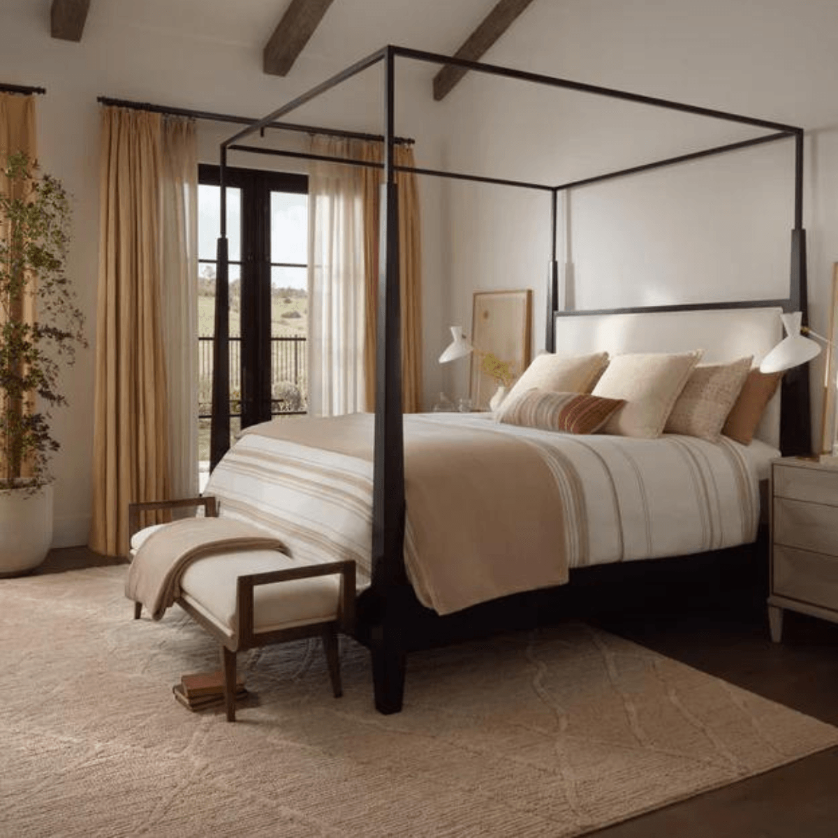 Cline Hand Woven Rug、mySite、neckold