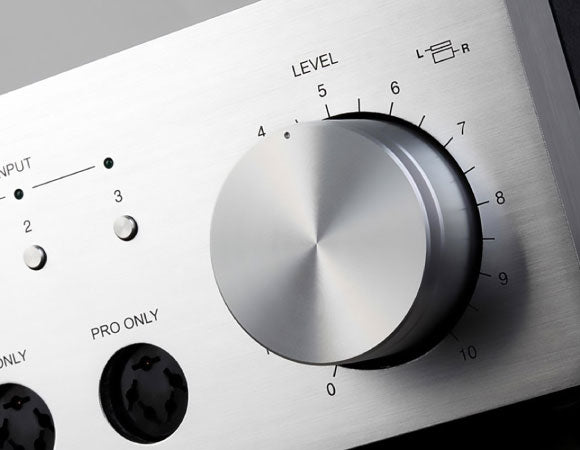 Headphone-Zone-STAX-SRM-007tII