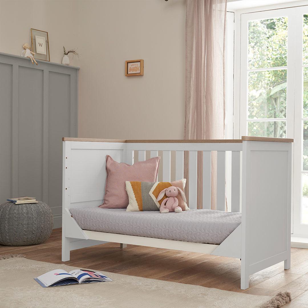  Tutti Bambini Verona Cot Bed - White/Oak、mySite、merchandisen