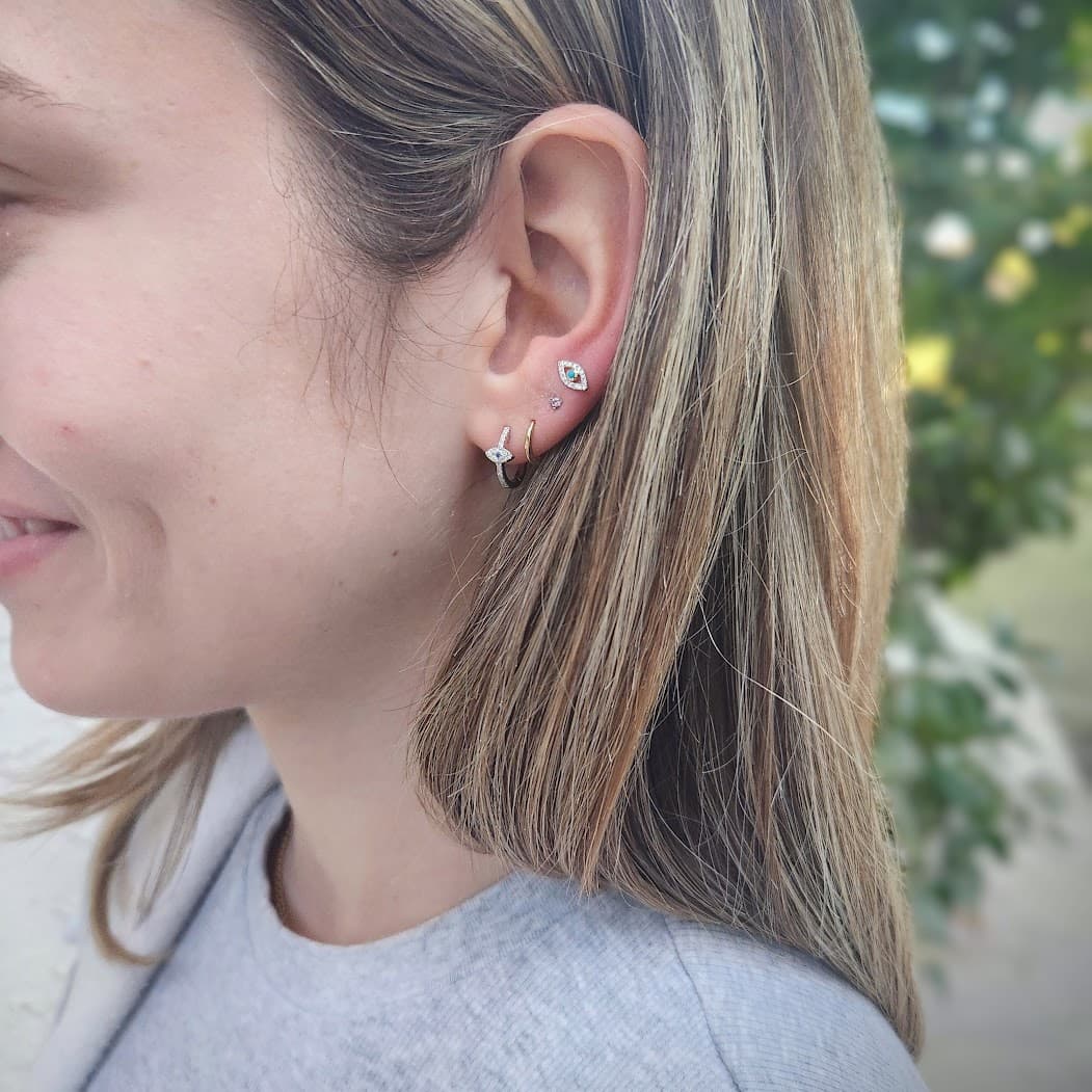 14k Gold Diamond and Turquoise Evil Eye Earrings、mySite、topwebapps