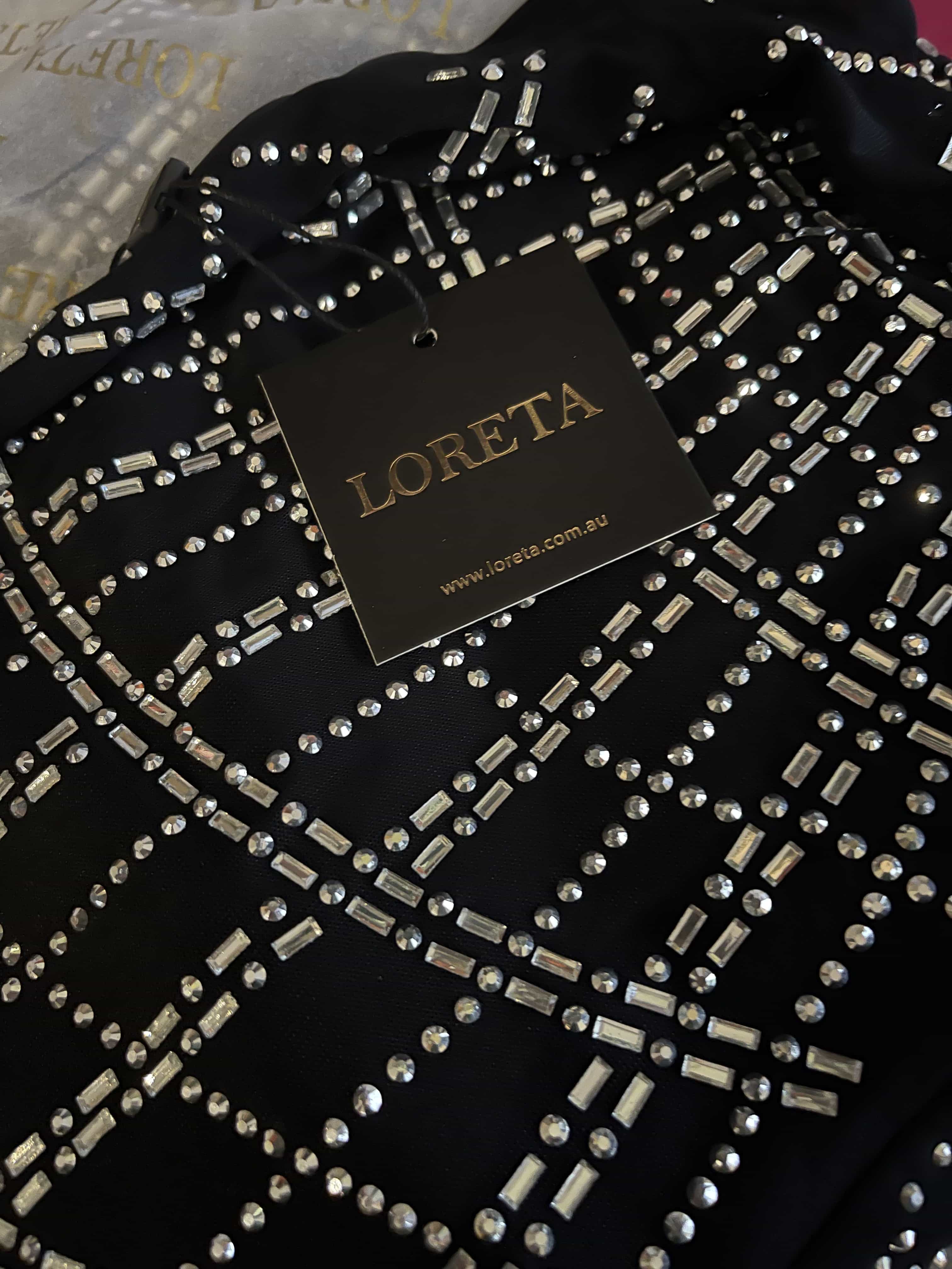 {product_title} - {shop_name}