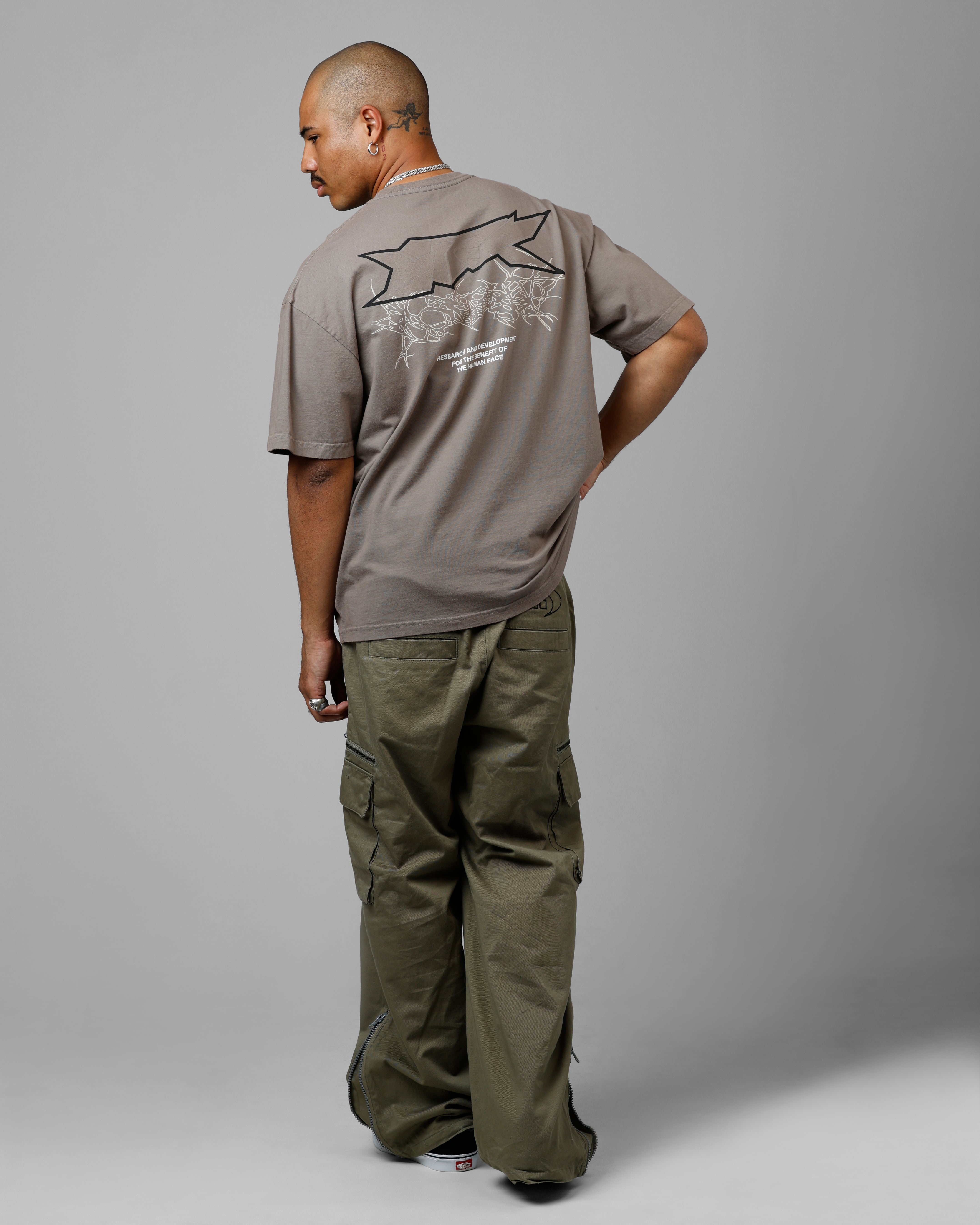 Loiter Runway T-Shirt Brown、mySite、zt4zffjzw