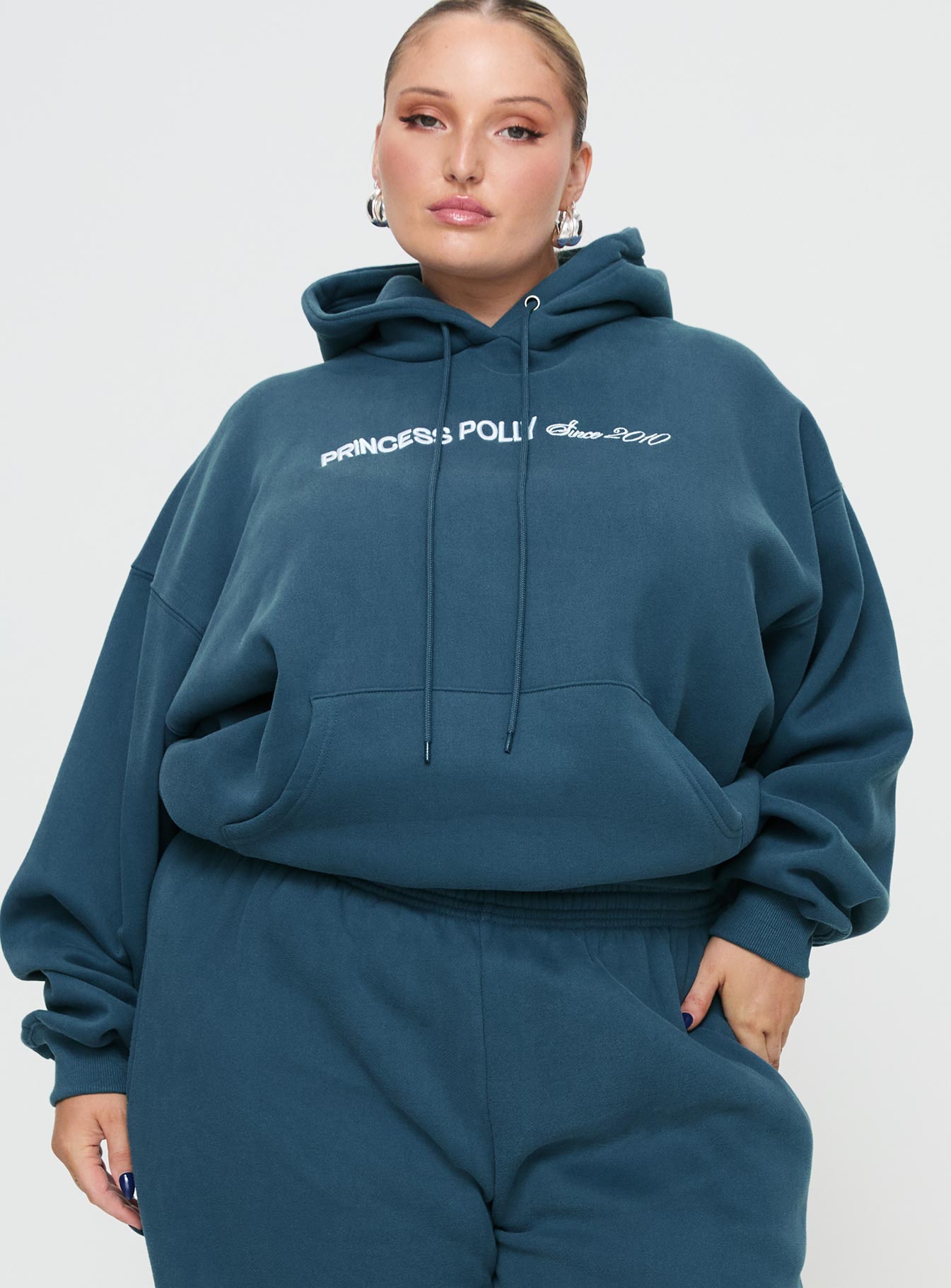 Princess Polly Hooded Sweatshirt Block / Cursive Text Slate Curve、mySite、solidvoid