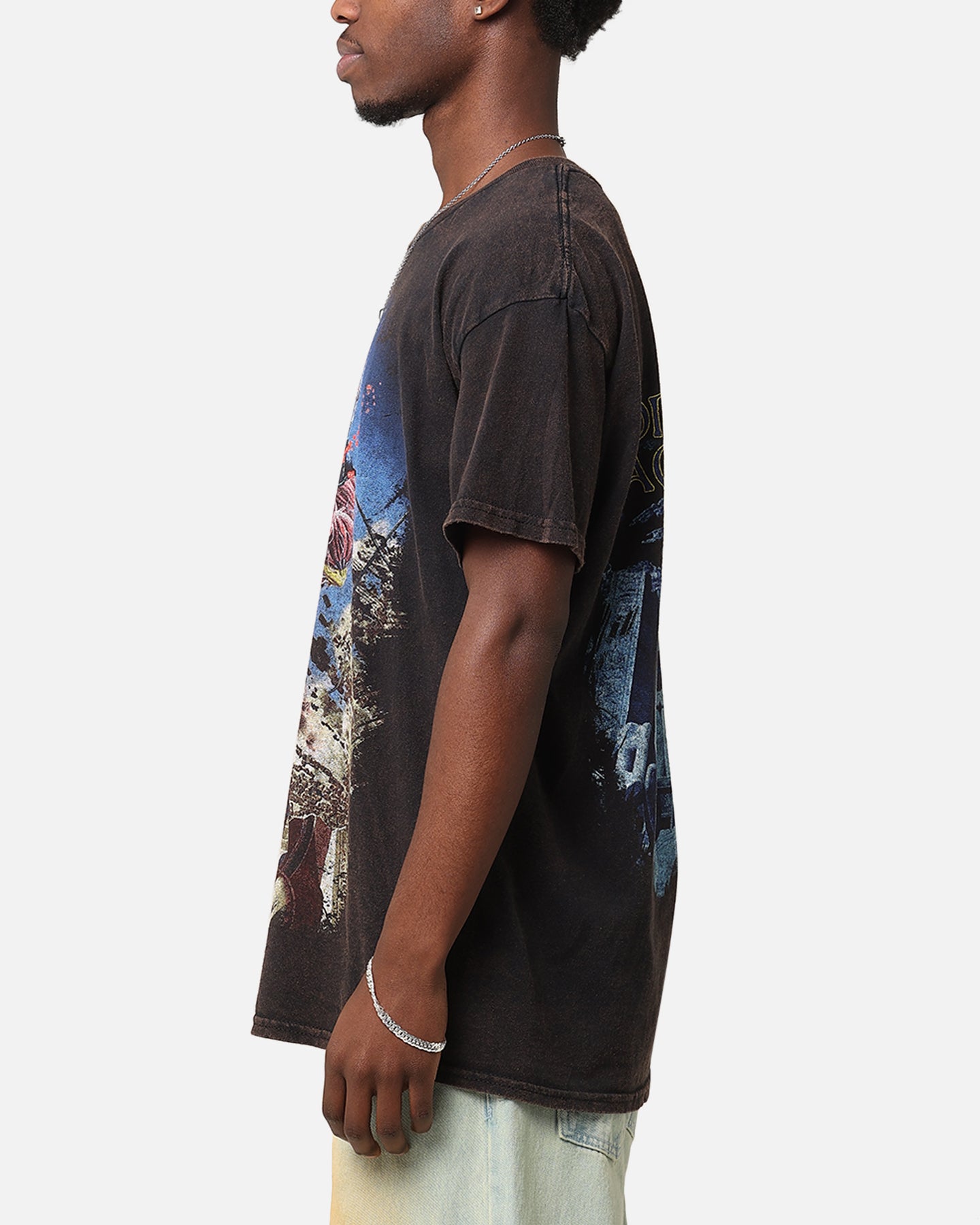 {product_title} - {shop_name}