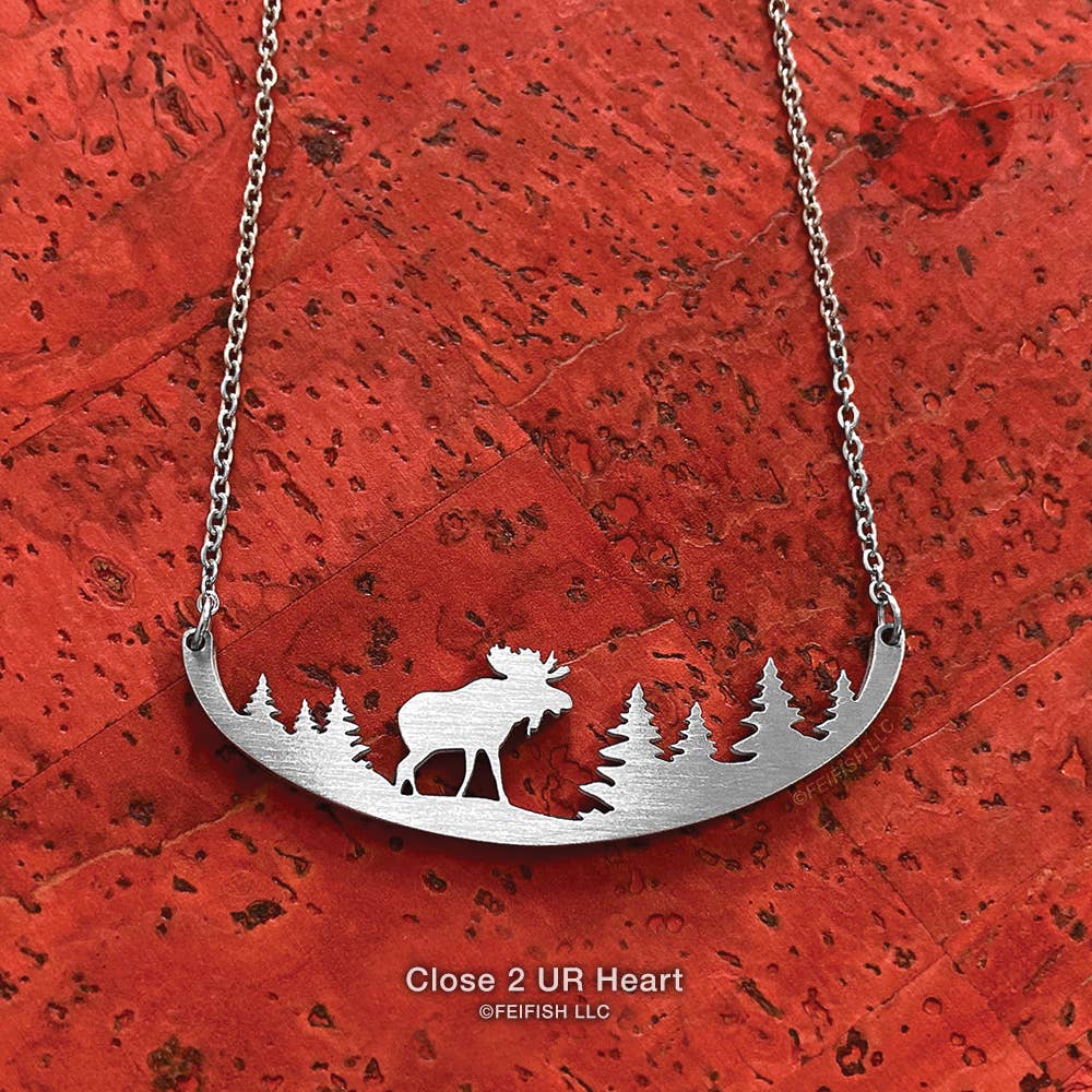 Moose in the Woods Necklace Made in the USA、mySite、g9winljtr