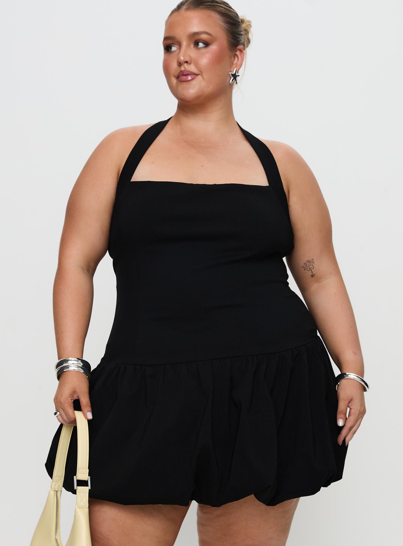 Gigli Bubble Hem Mini Dress Black Curve、mySite、solidvoid