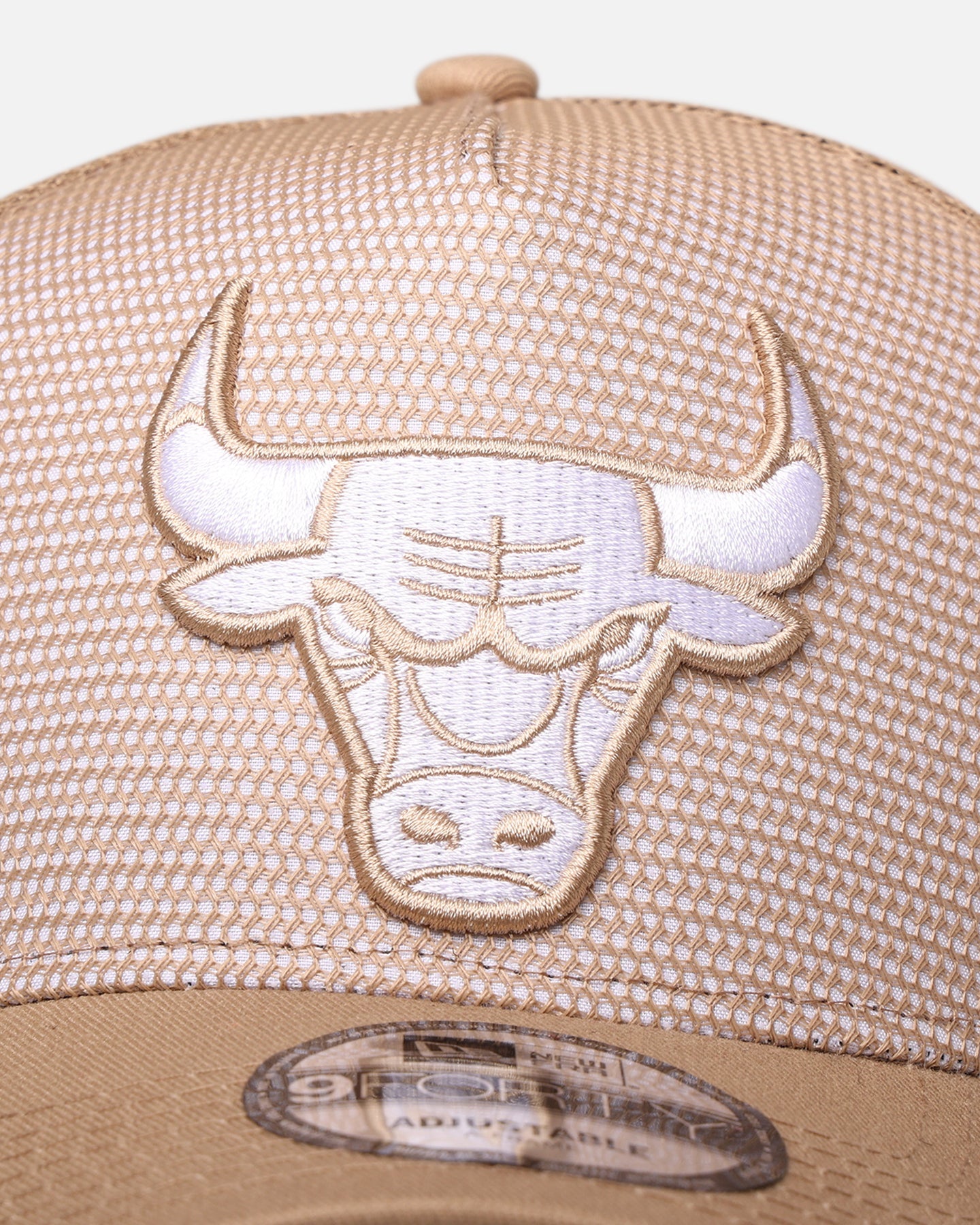 New Era Chicago Bulls 'Polychromatic Mesh' 9FORTY A-Frame Snapback Camel、mySite、zt4zffjzw