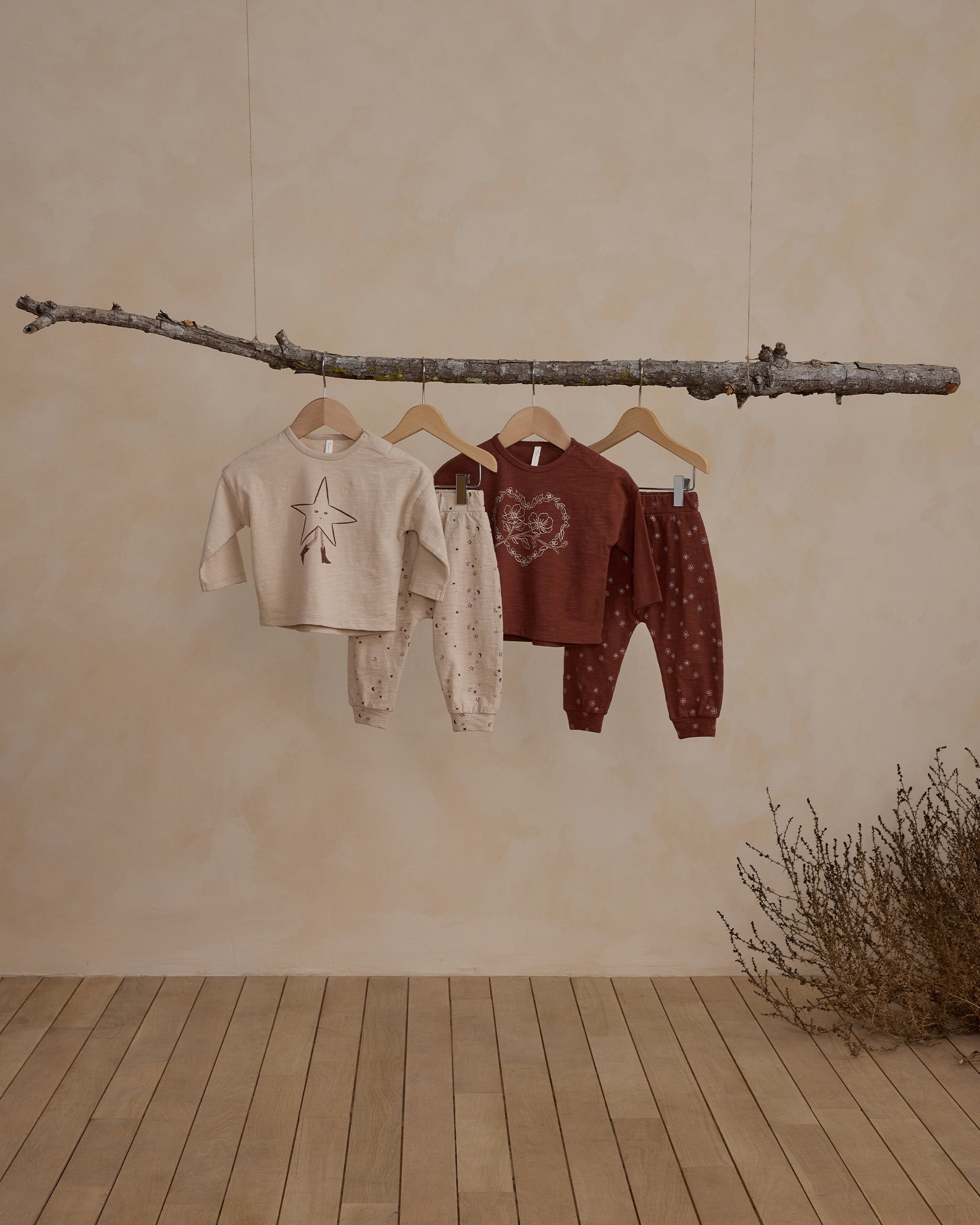  Long Sleeve Tee + Pant Set || Posey Heart、mySite、layawaytickets