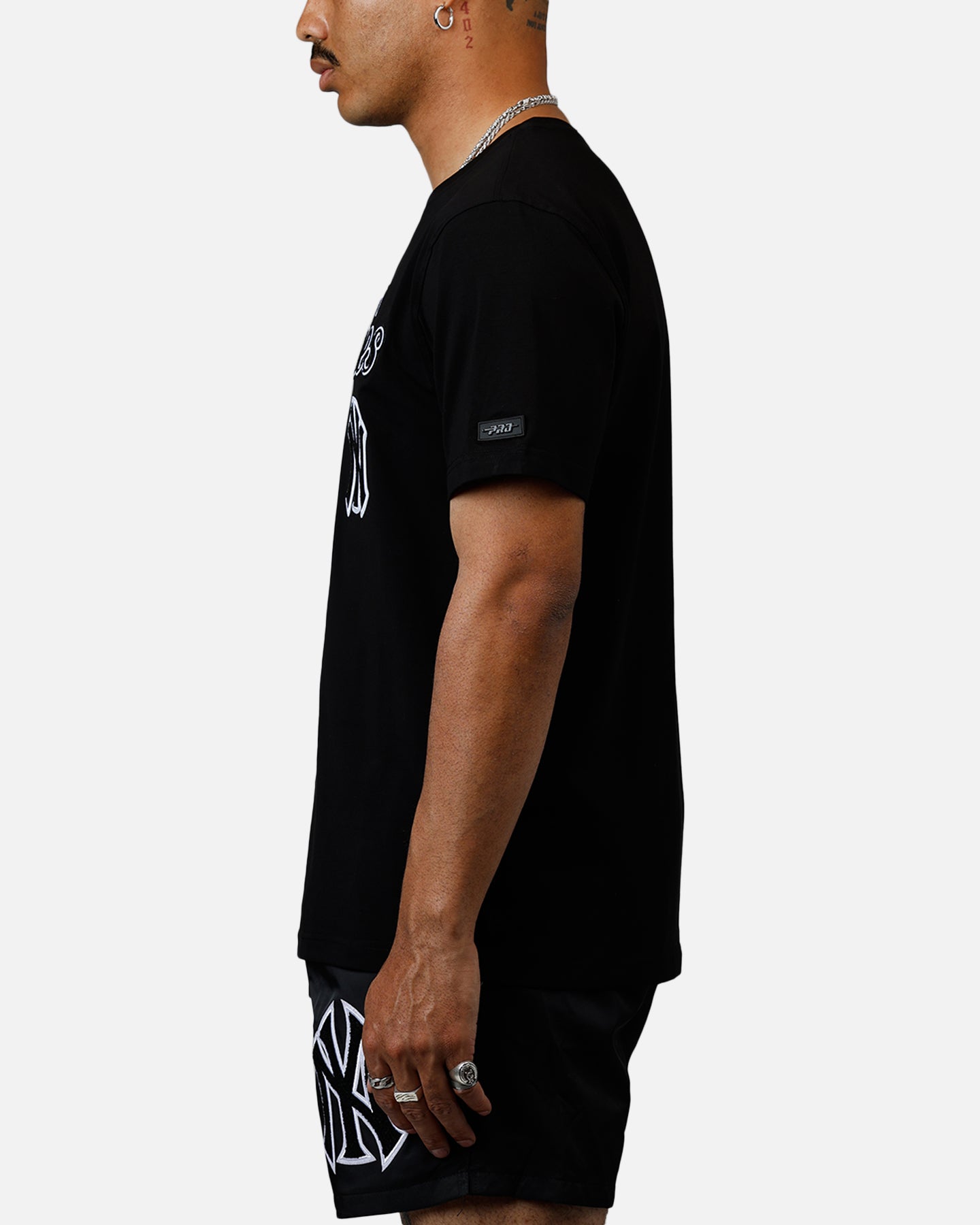 Pro Standard New York Yankees Chenille T-Shirt Black、mySite、zt4zffjzw