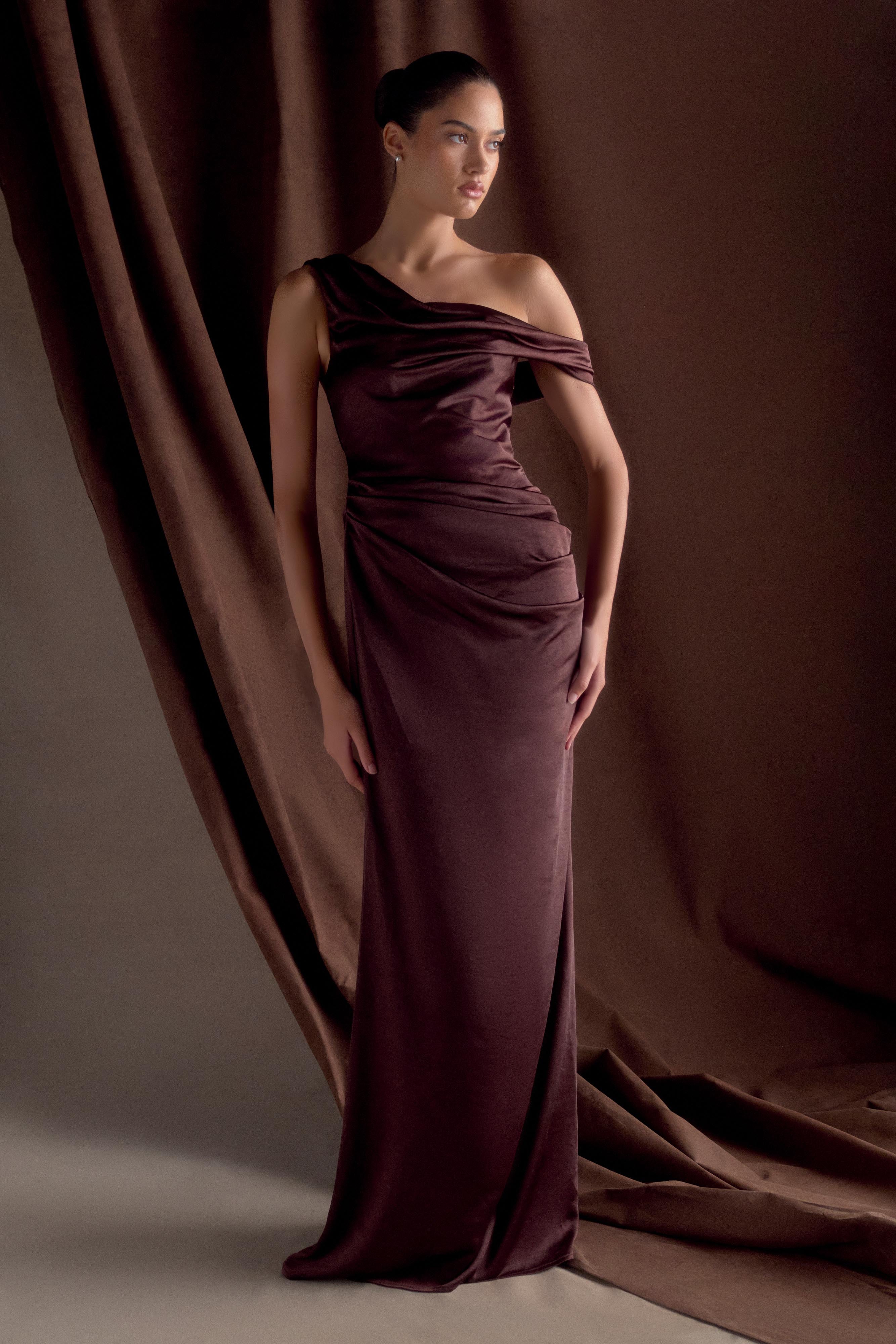 Dalia Off Shoulder Satin Maxi Dress - Dark Chocolate、mySite、solidvoid