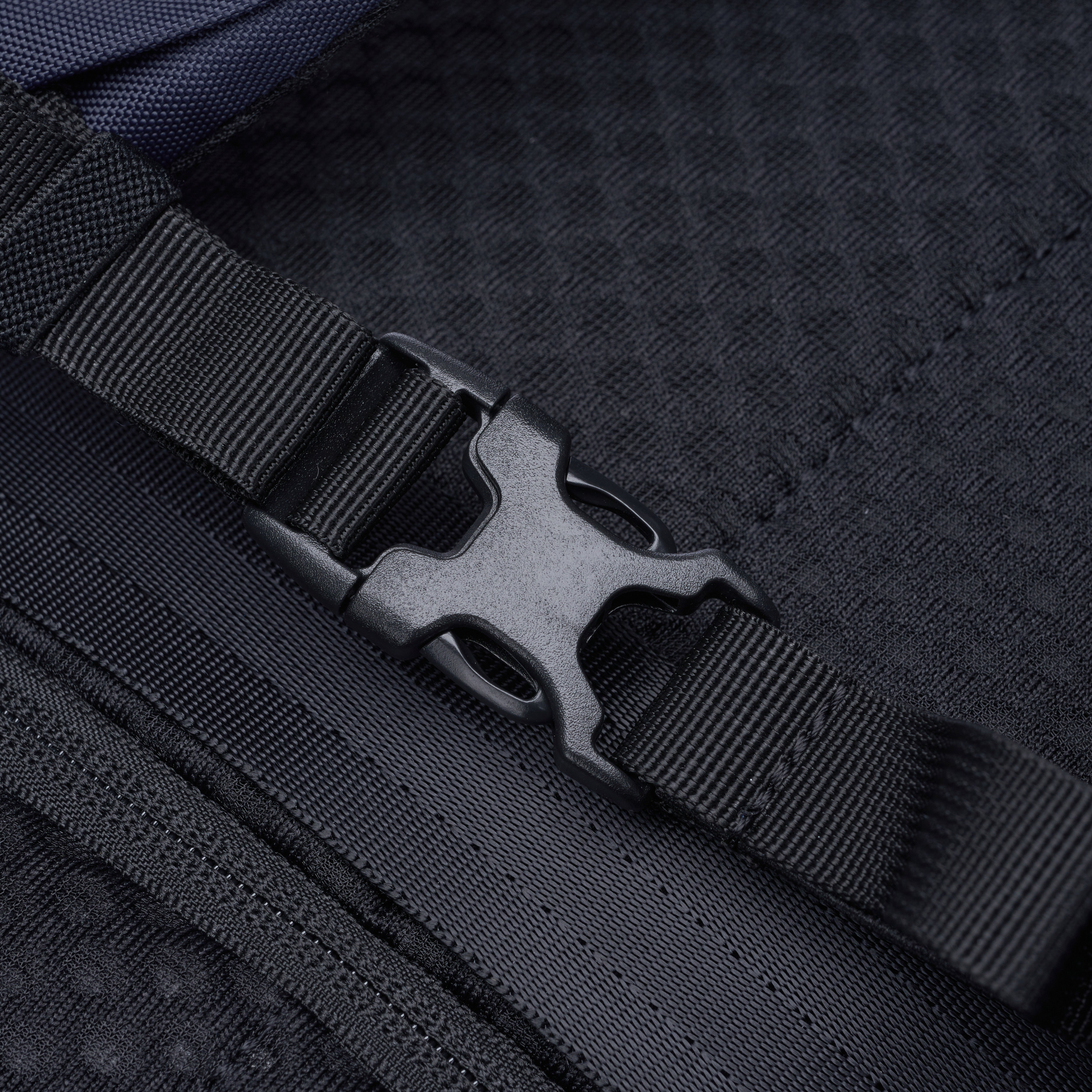 Pacsafe® V 26L anti-theft tour backpack、mySite、garagedoors4me