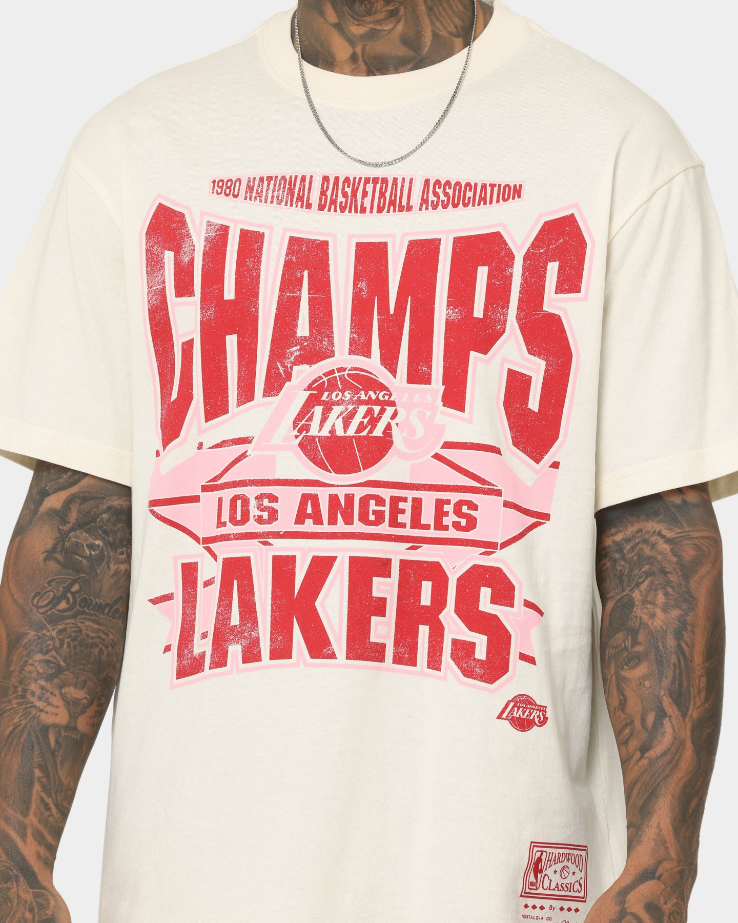 Mitchell & Ness Los Angeles Lakers St Valentine's Day T-Shirt Unbleached、mySite、zt4zffjzw