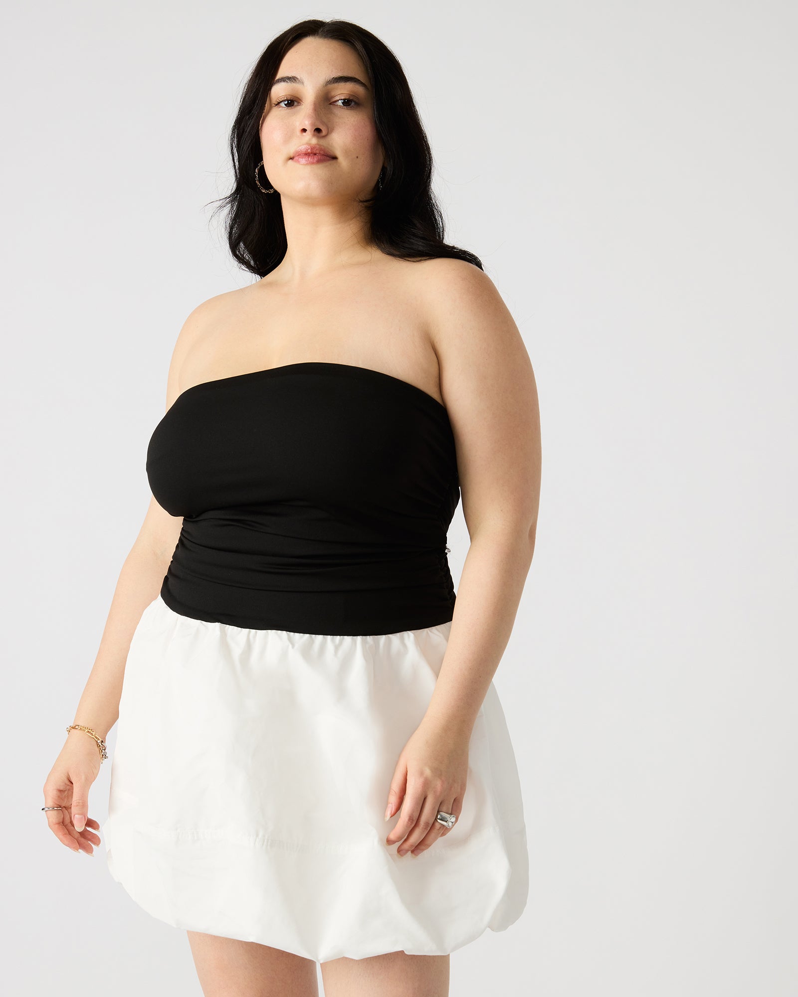 AMARI DRESS BLACK/WHITE、mySite、gtrtttuynbv